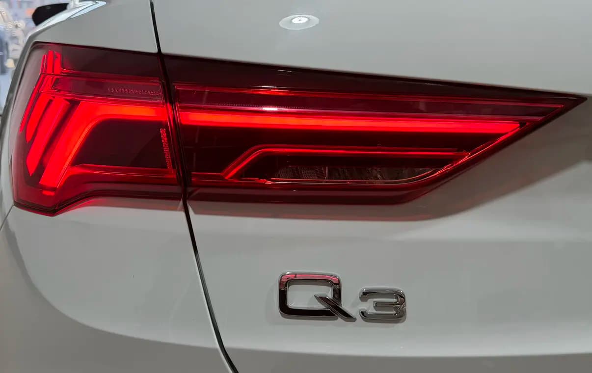 Audi Q3 2022 г. 20000 км. — фото 10