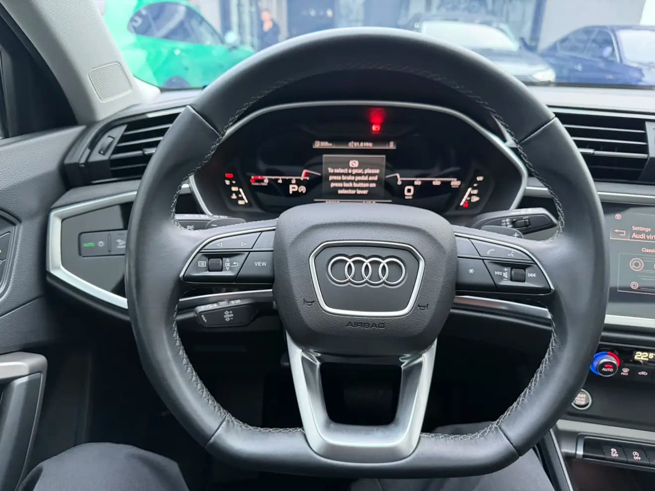 Audi Q3 2022 г. 18721 км. — фото 16