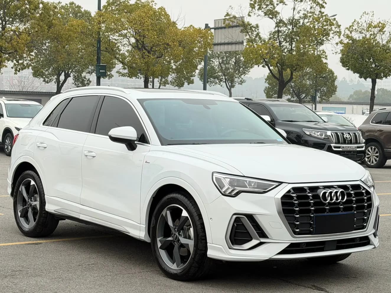 Audi Q3 2022 г. 18721 км. — фото 3