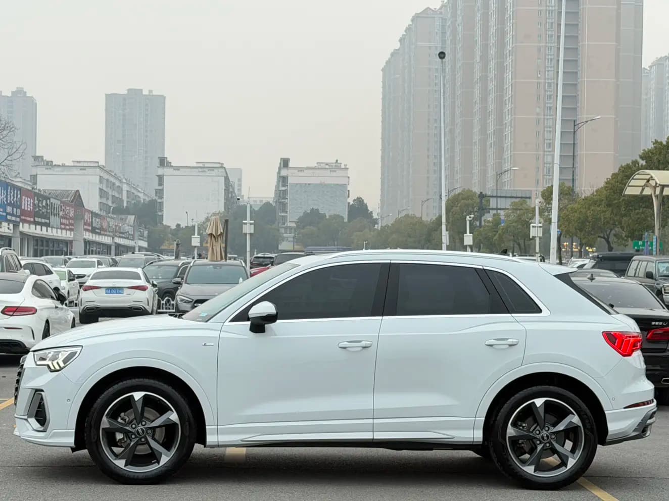 Audi Q3 2022 г. 18721 км. — фото 4