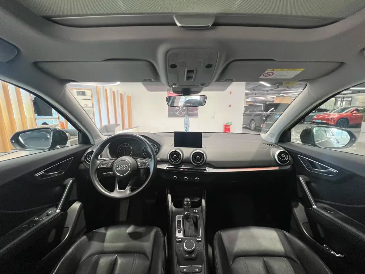 Audi Q2L 2023 г. 28746 км. — фото 10