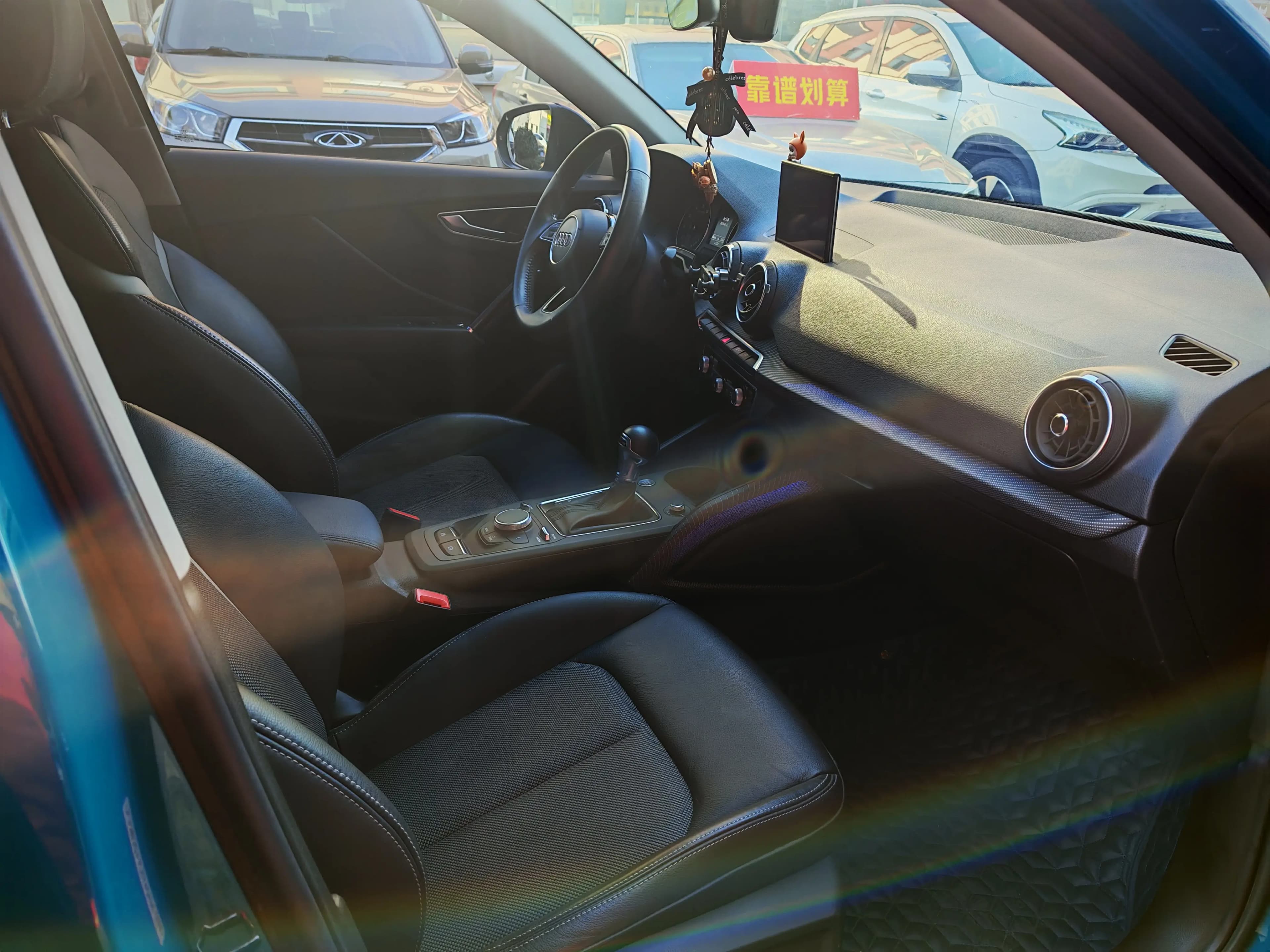 Audi Q2L 2021 г. 59041 км. — фото 14