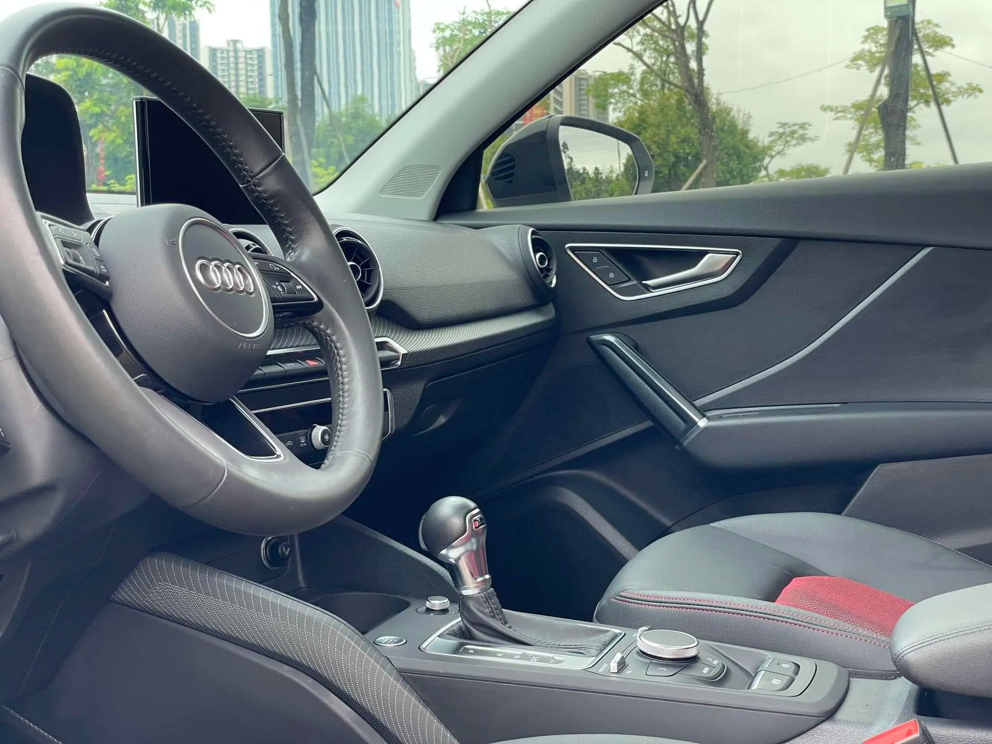 Audi Q2L 2021 г. 80037 км. — фото 8