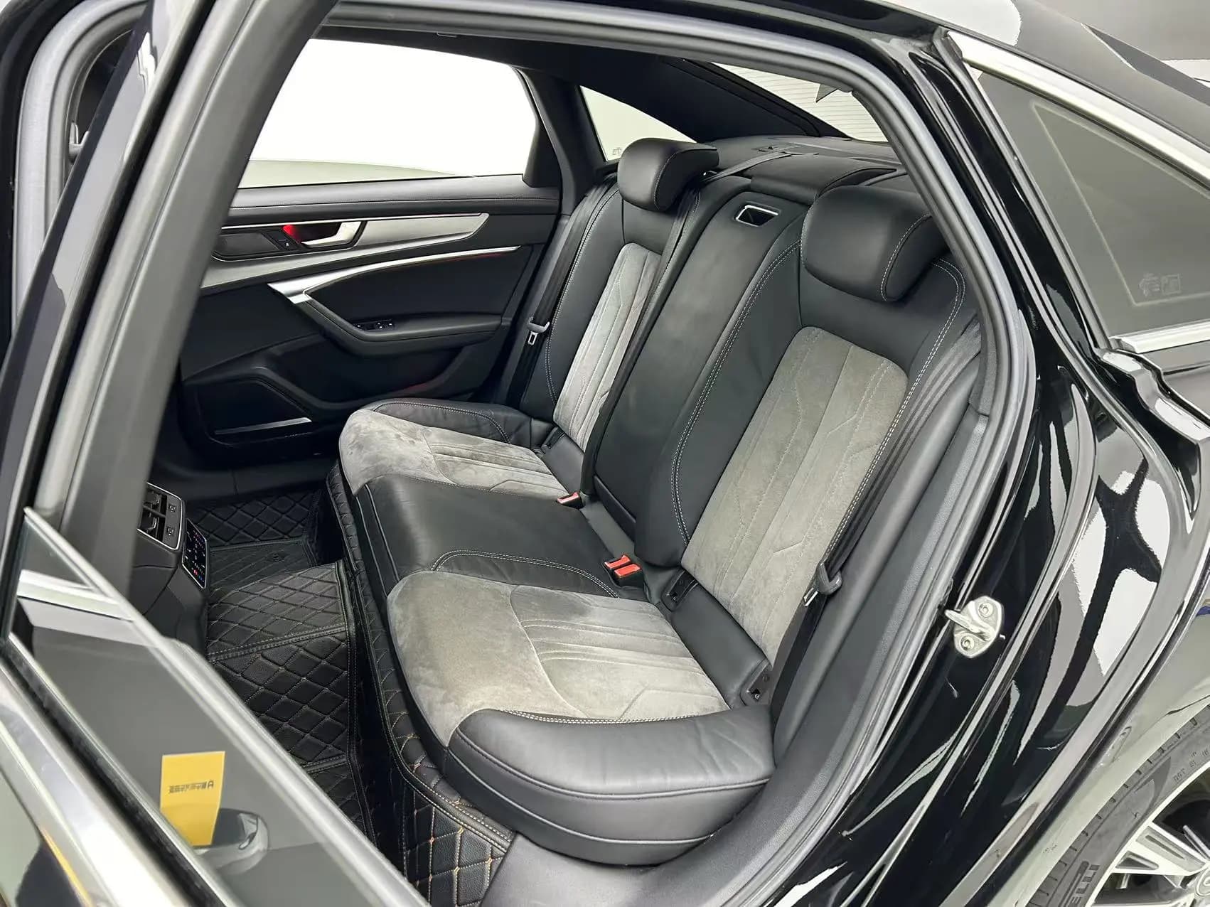 Audi A6L 2021 г. 79494 км. — фото 23