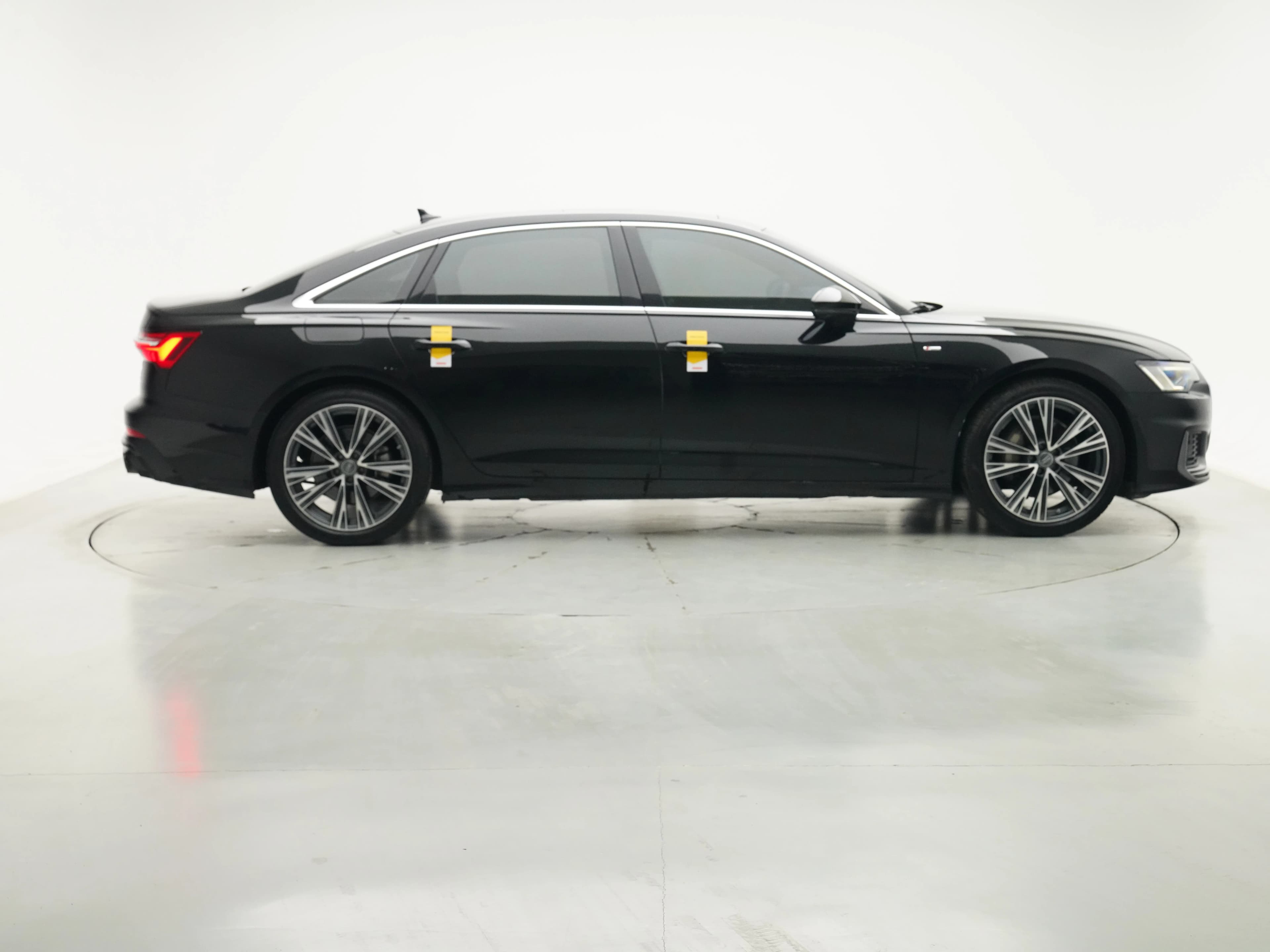 Audi A6L 2021 г. 79494 км. — фото 8
