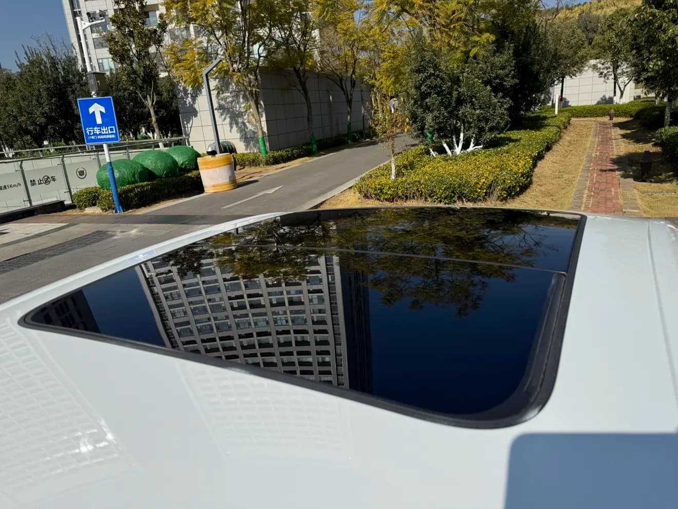 Audi A4L 2022 г. 52040 км. — фото 24