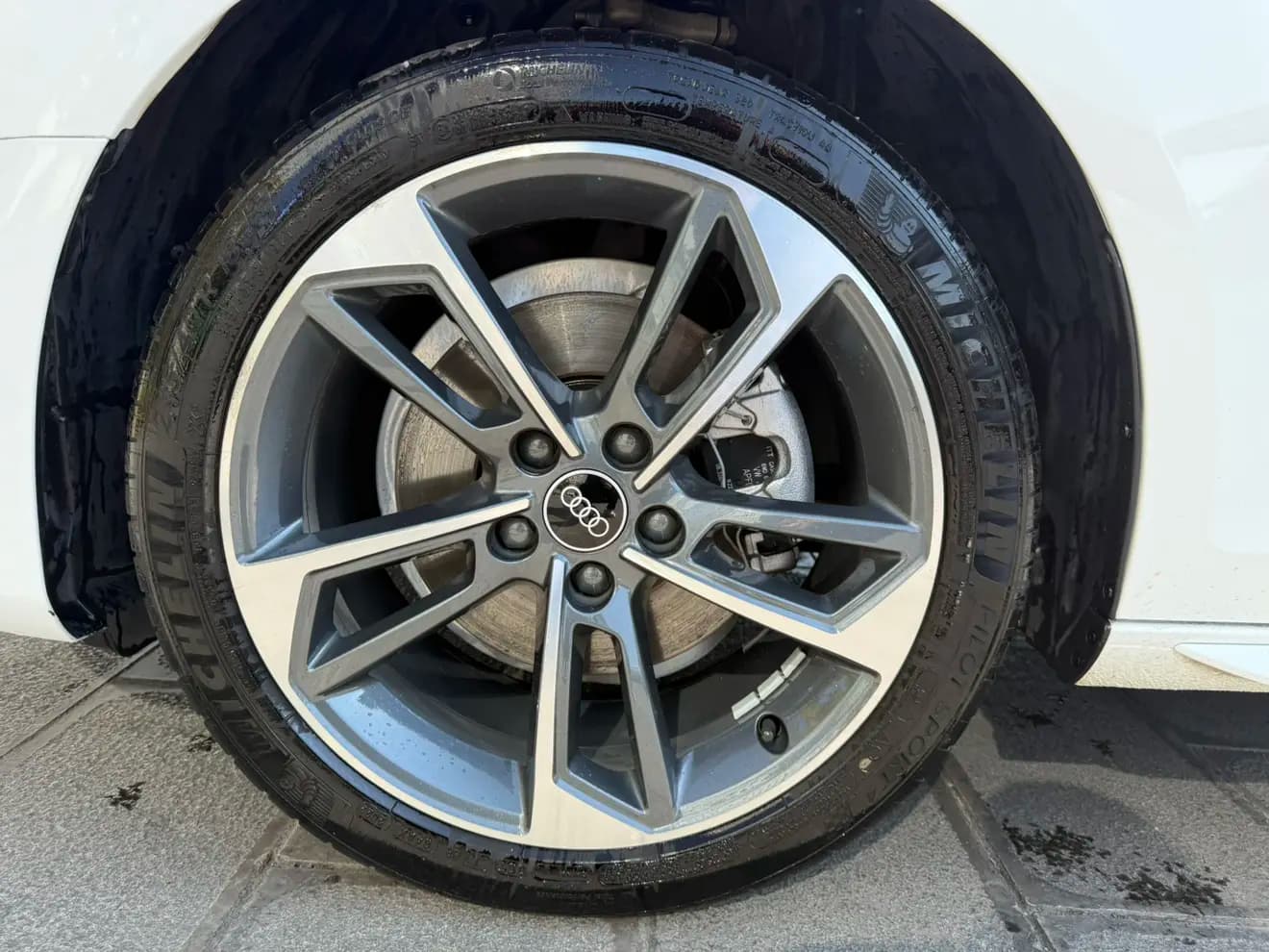 Audi A4L 2022 г. 52040 км. — фото 8