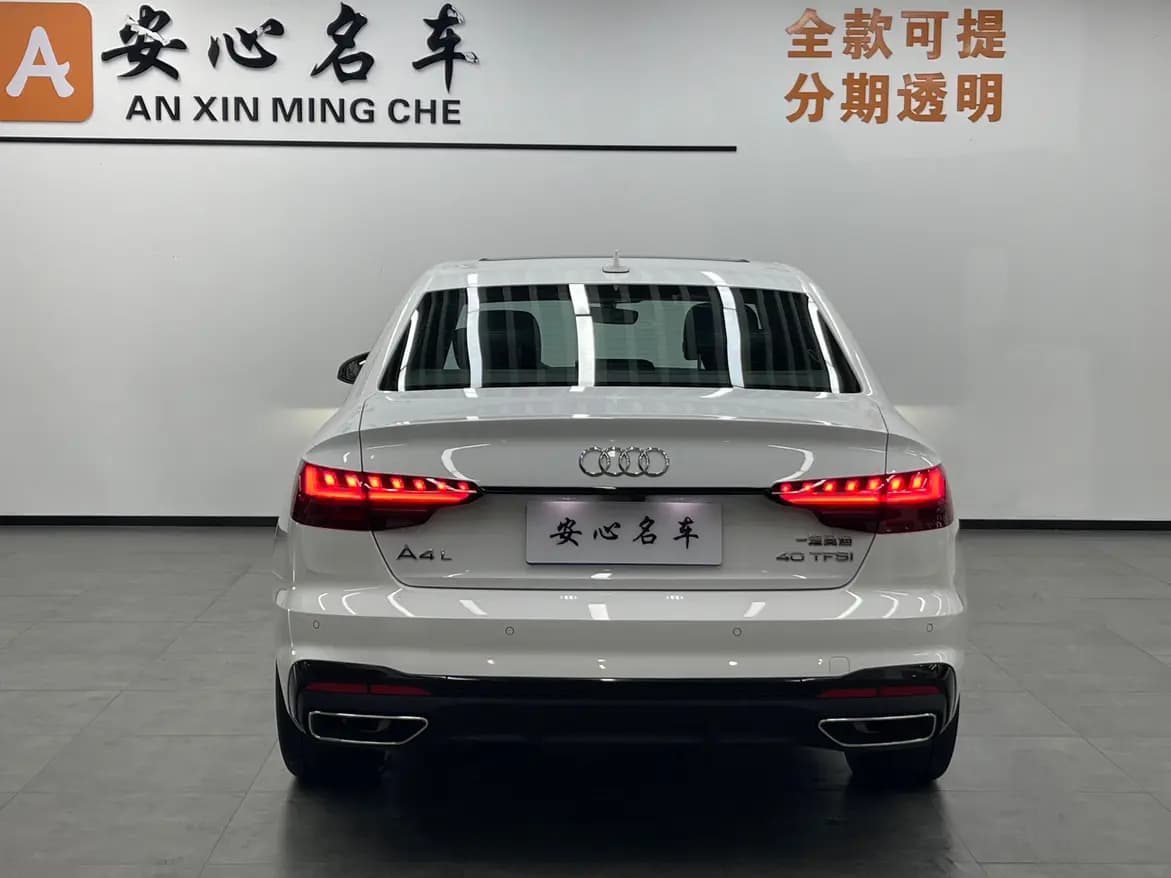 Audi A4L 2025 г. 2842 км. — фото 3