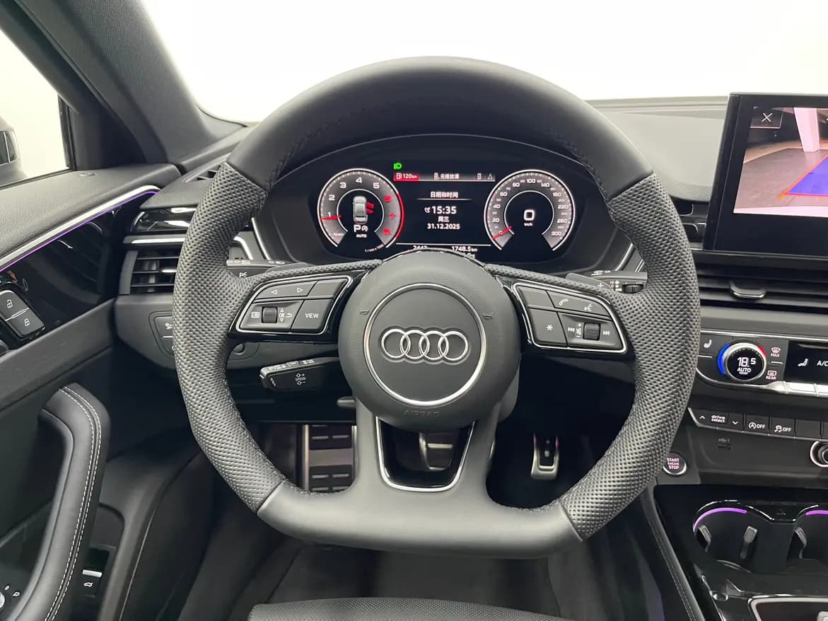 Audi A4L 2025 г. 2842 км. — фото 7
