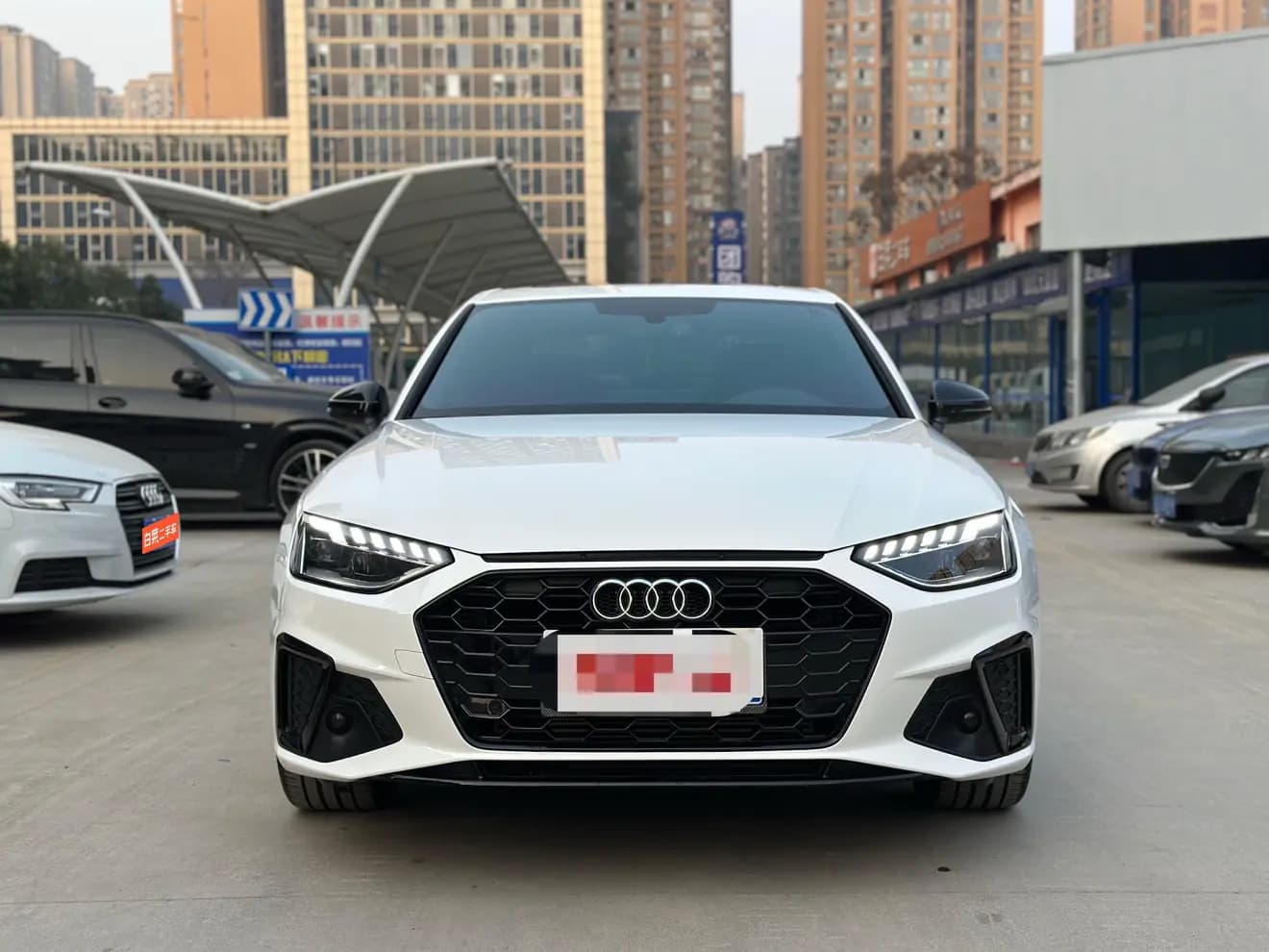 Audi A4L 2023 г. 17059 км. — фото 2