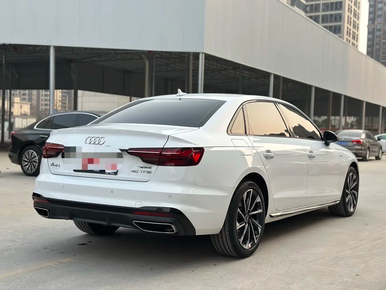 Audi A4L 2023 г. 17059 км. — фото 6
