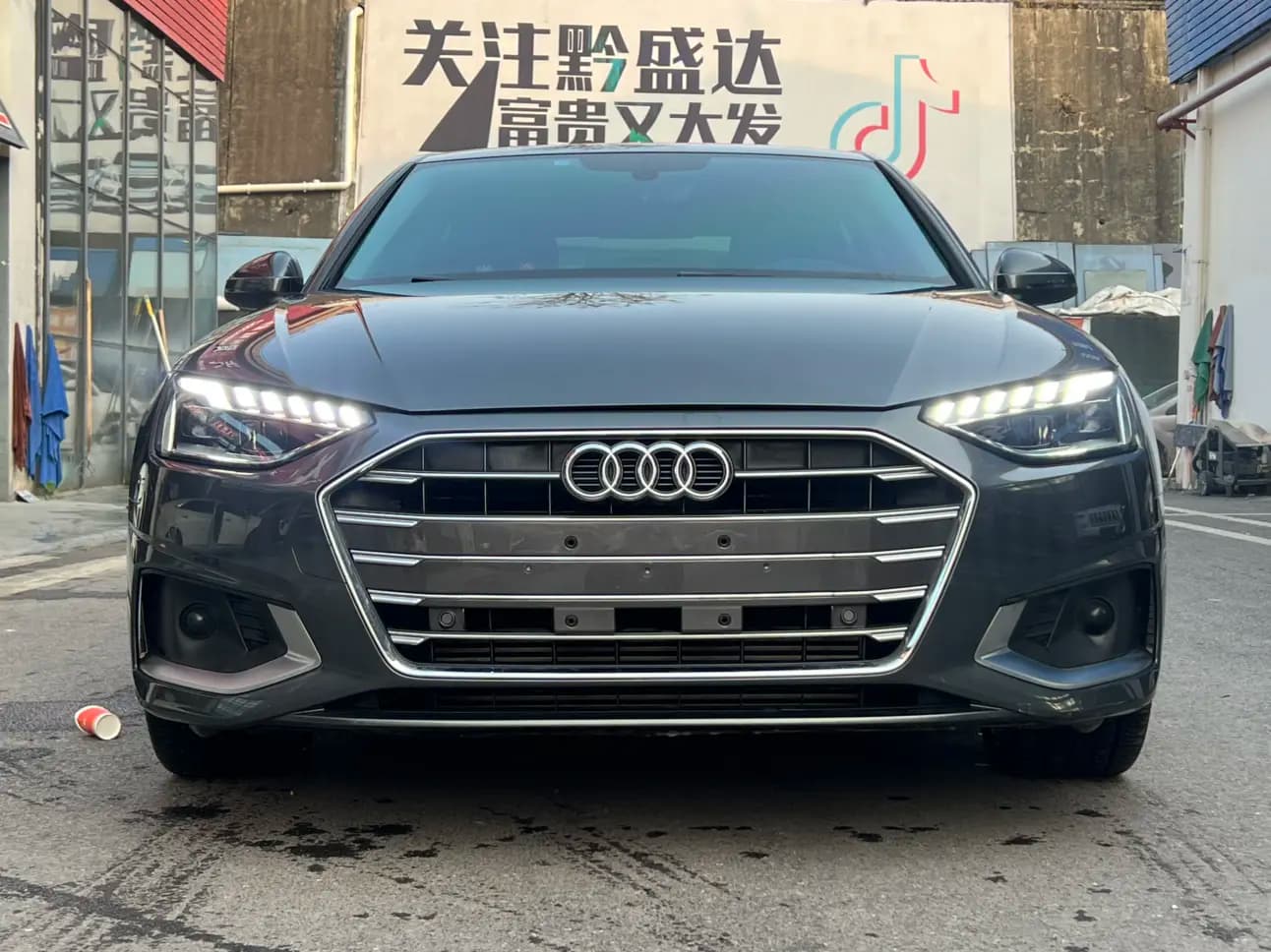 Audi A4L 2021 г. 77072 км. — фото 2