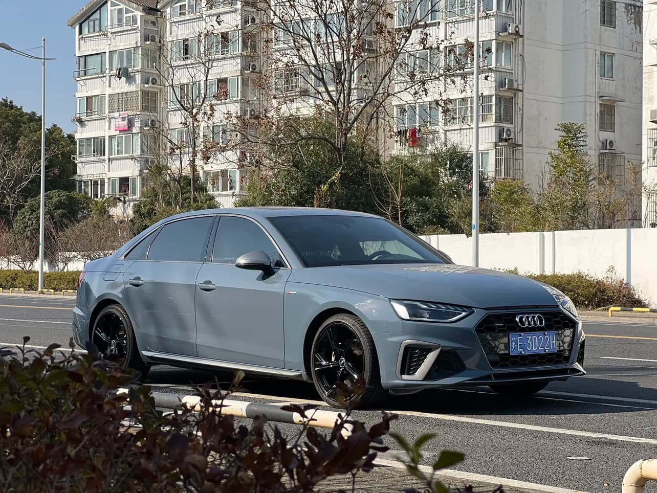 Audi A4L 2022 г. 70085 км. — фото 3