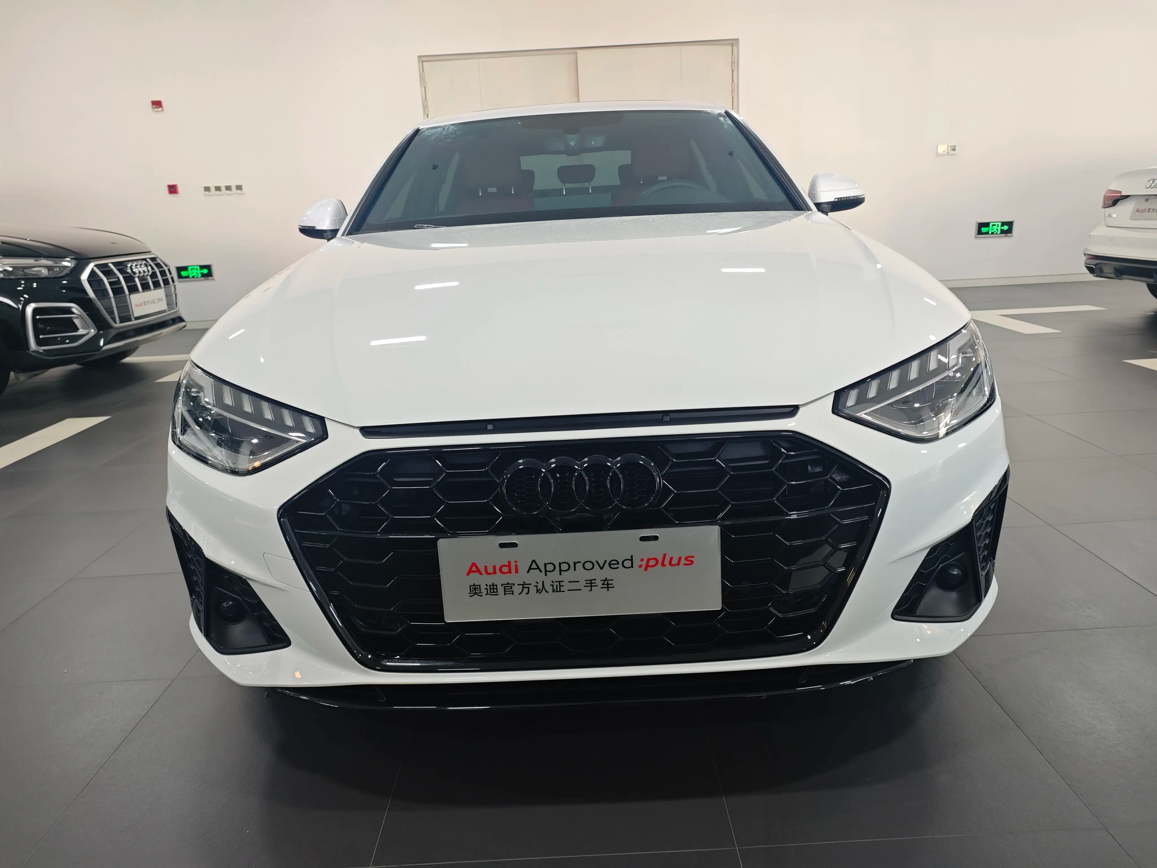 Audi A4L 2024 г. 31327 км. — фото 2