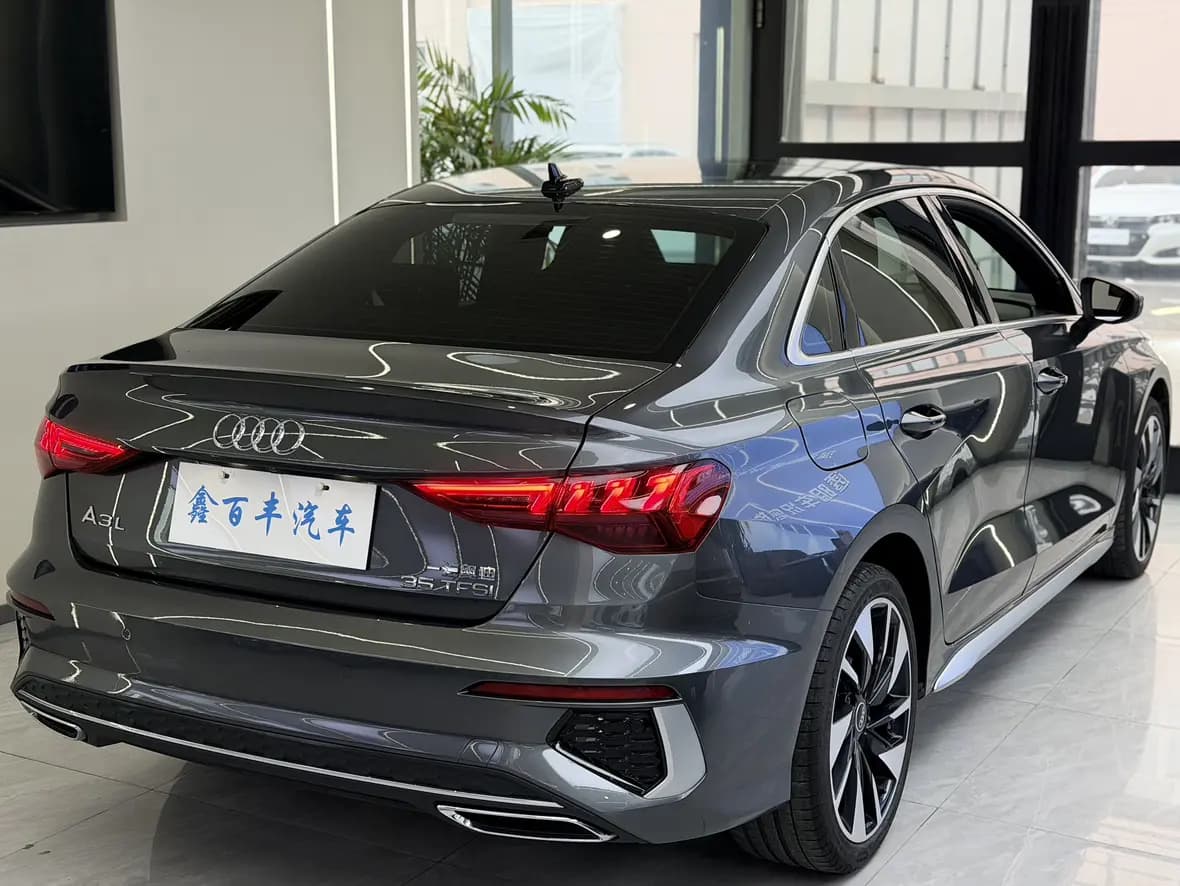 Audi A3 2023 г. 33056 км. — фото 6