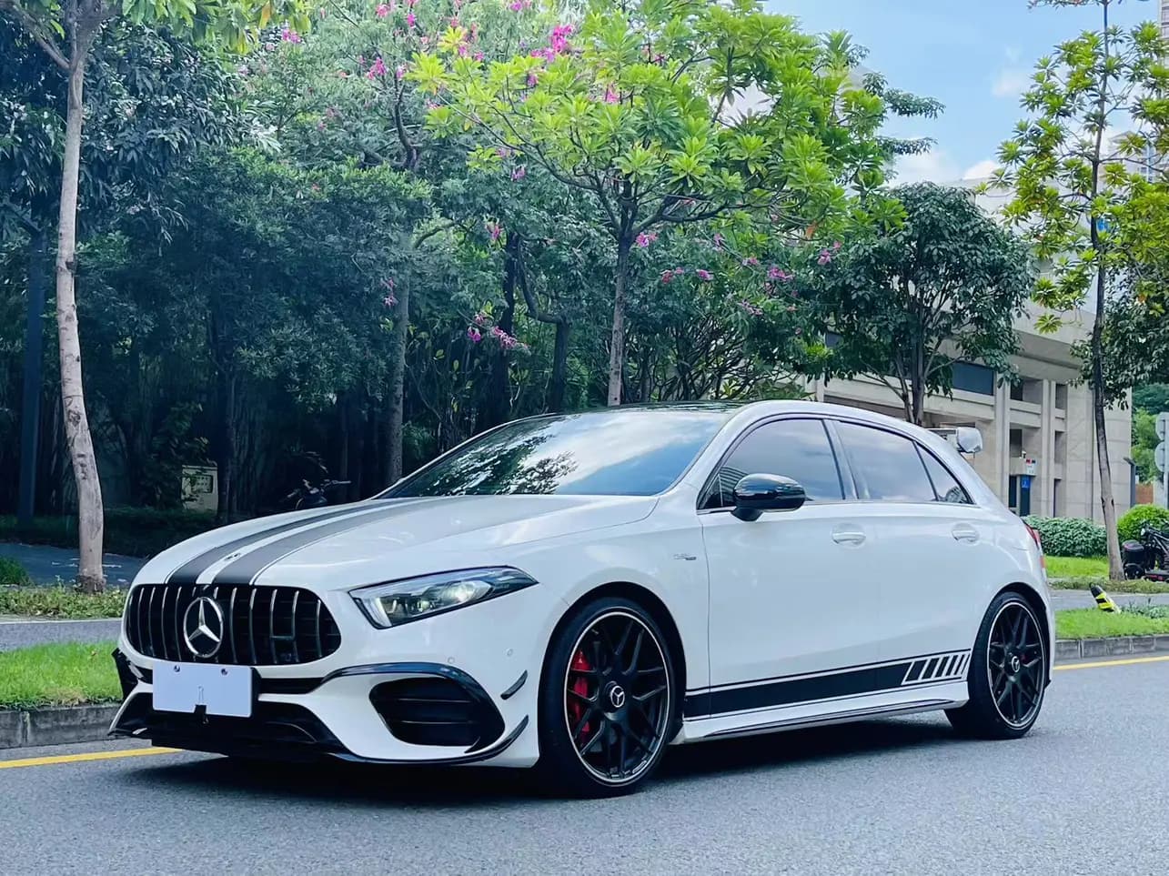 Mercedes-Benz A-Class AMG 2022 г. 40002 км.