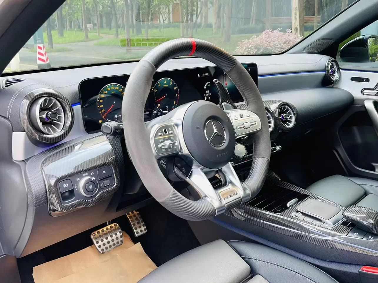 Mercedes-Benz A-Class AMG 2022 г. 40002 км. — фото 16