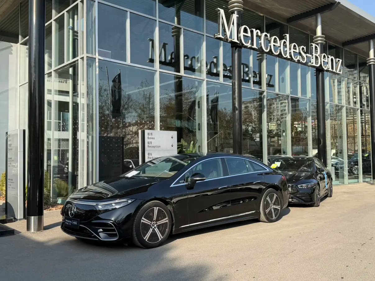 Mercedes-Benz EQS 2024 г. 30040 км. — фото 9