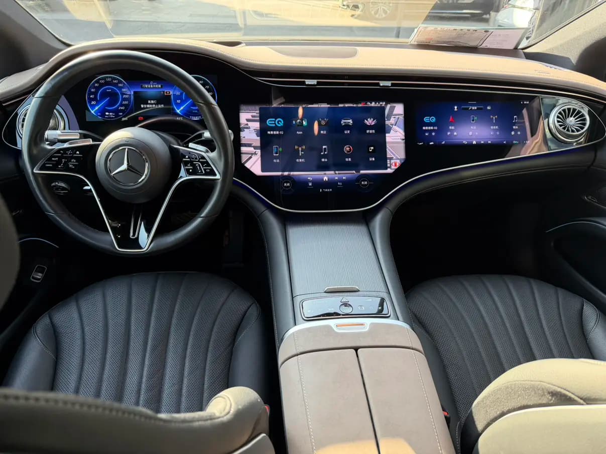Mercedes-Benz EQS 2024 г. 30040 км. — фото 10
