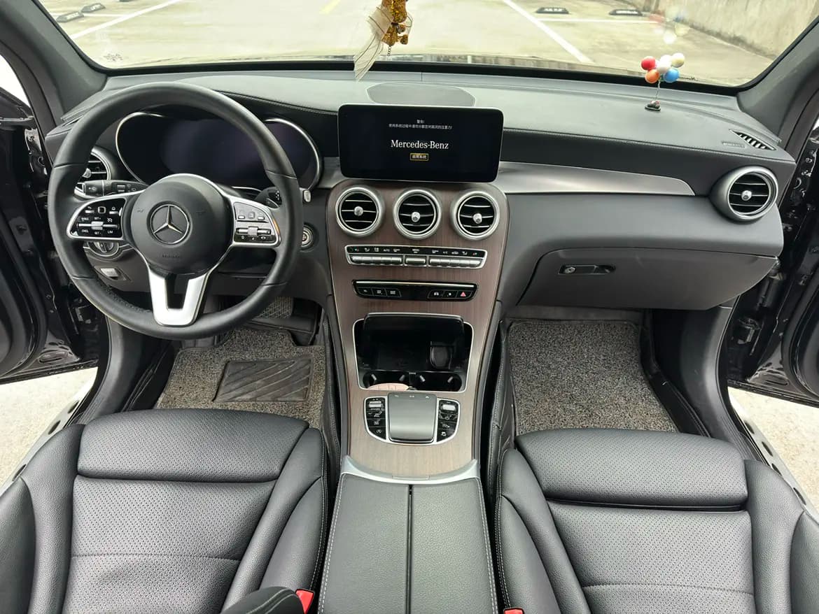 Mercedes-Benz GLC 2021 г. 37101 км. — фото 7