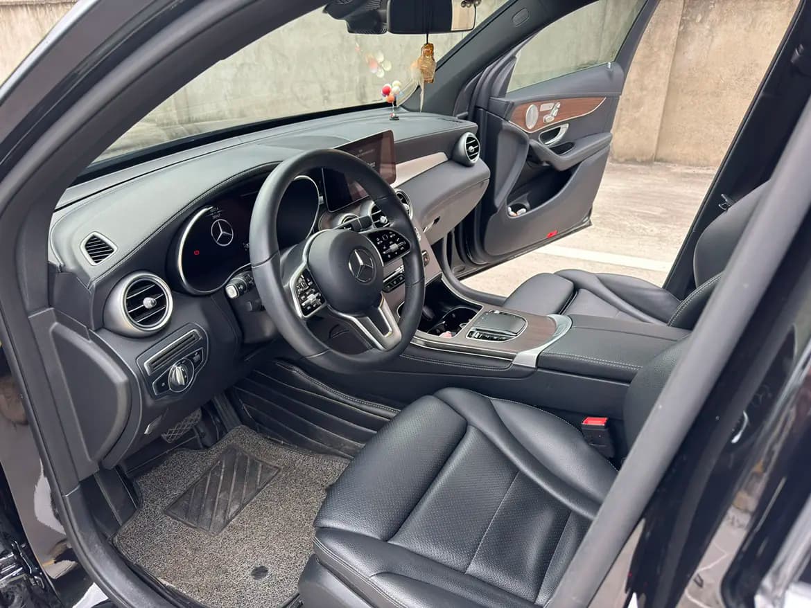 Mercedes-Benz GLC 2021 г. 37101 км. — фото 8