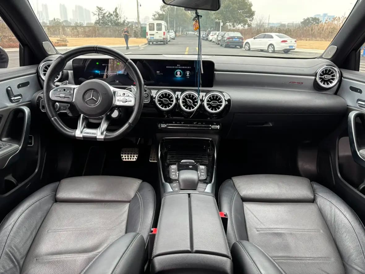 Mercedes-Benz A-Class AMG 2022 г. 46004 км. — фото 14