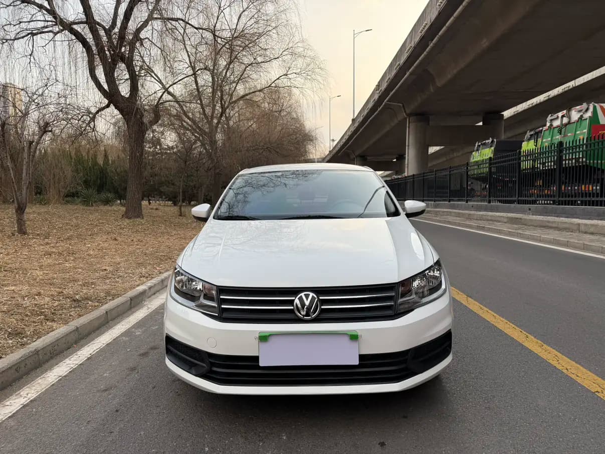 Volkswagen Santana 2022 г. 12105 км. — фото 2