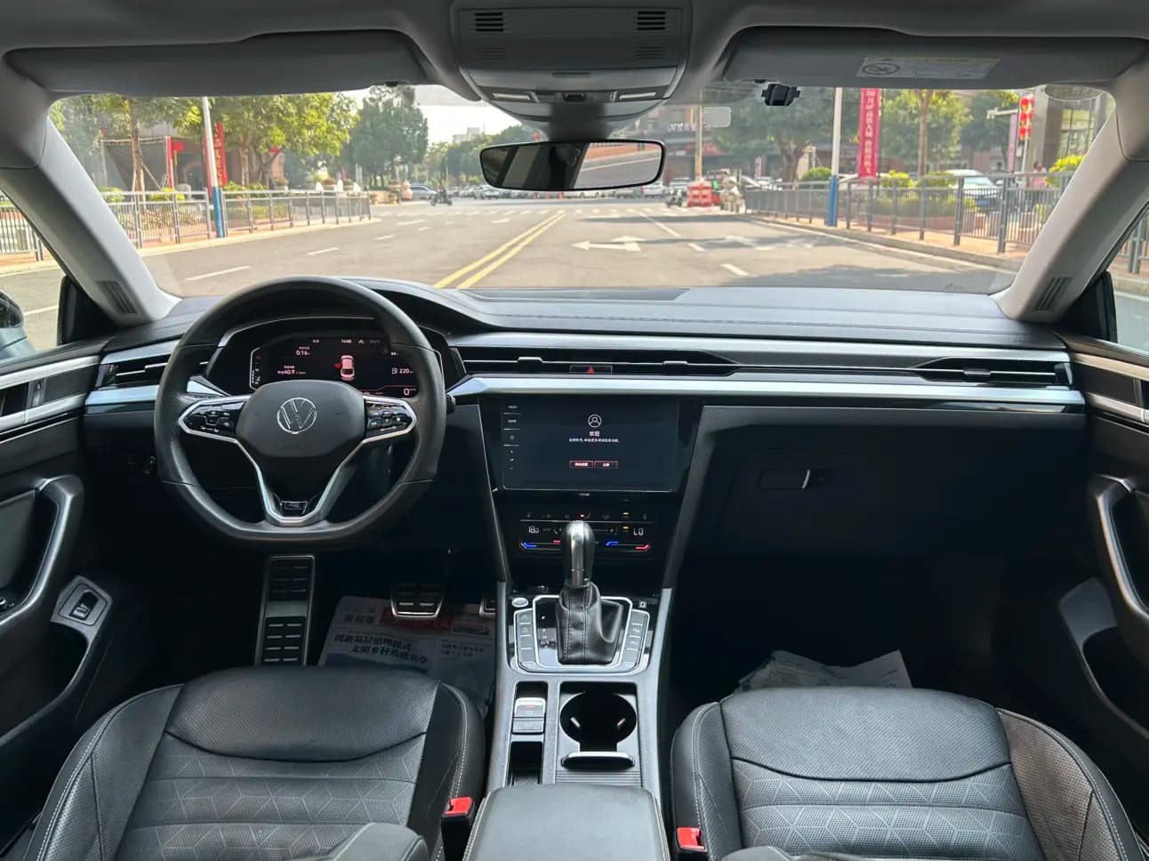 Volkswagen Arteon 2023 г. 52055 км. — фото 13