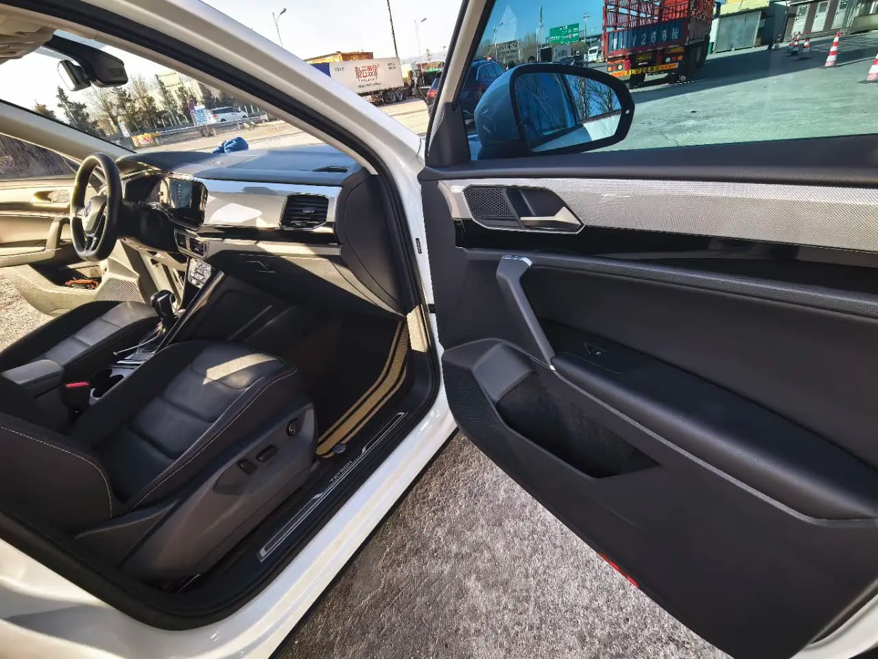 Volkswagen Tayron 2022 г. 36028 км. — фото 11