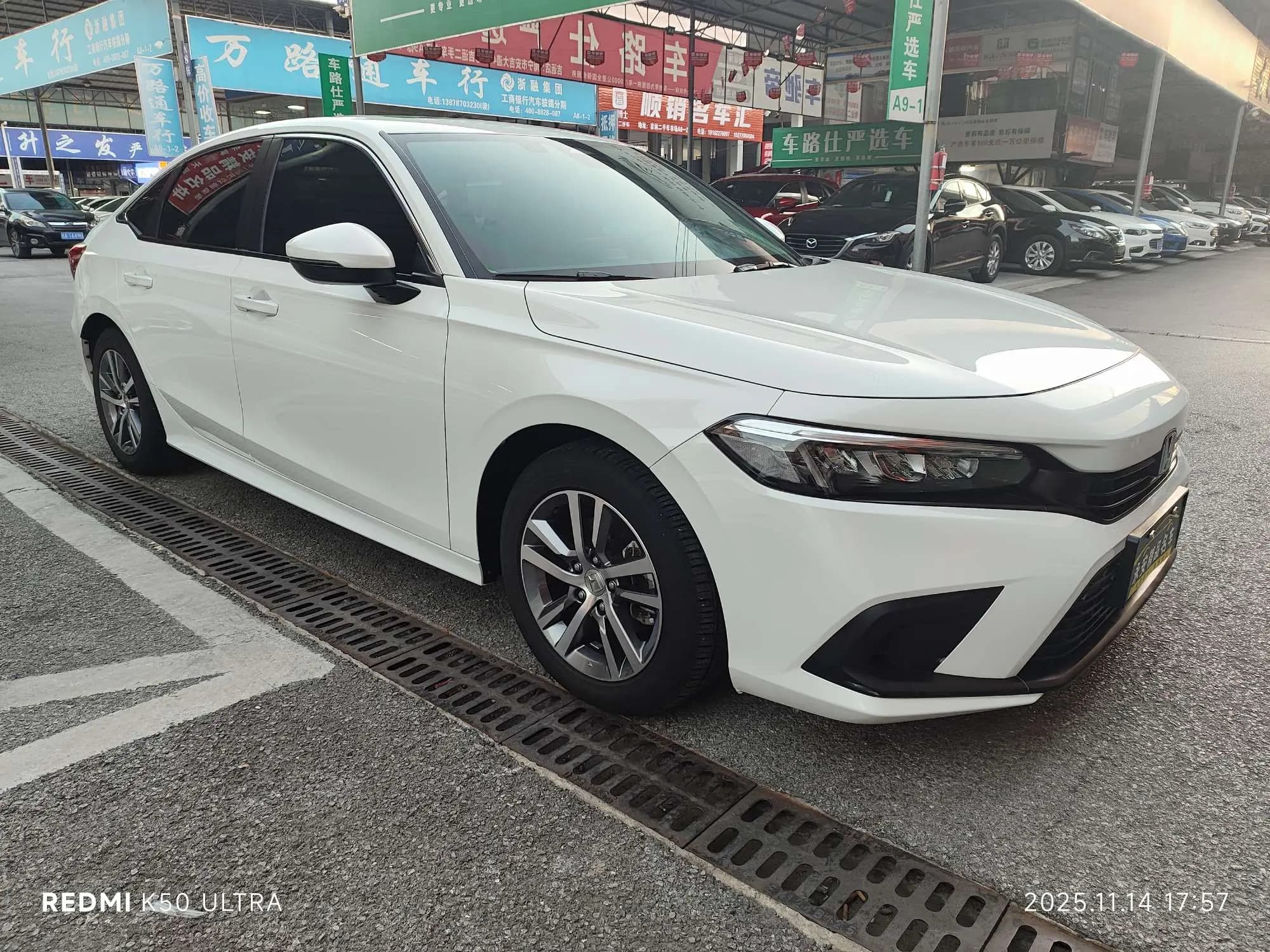 Honda Civic 2023 г. 22074 км. — фото 3