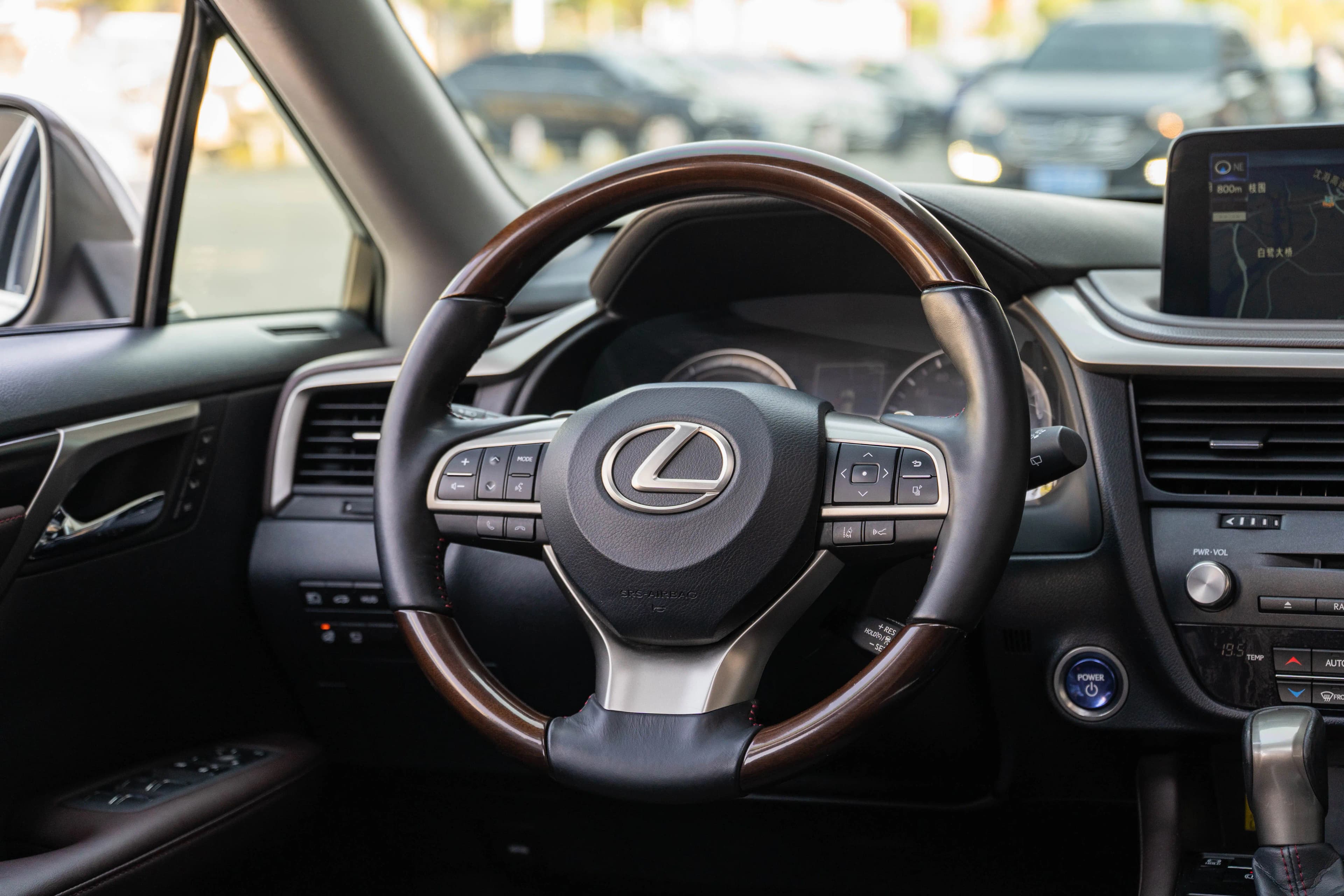 Lexus RX 2021 г. 136648 км. — фото 19