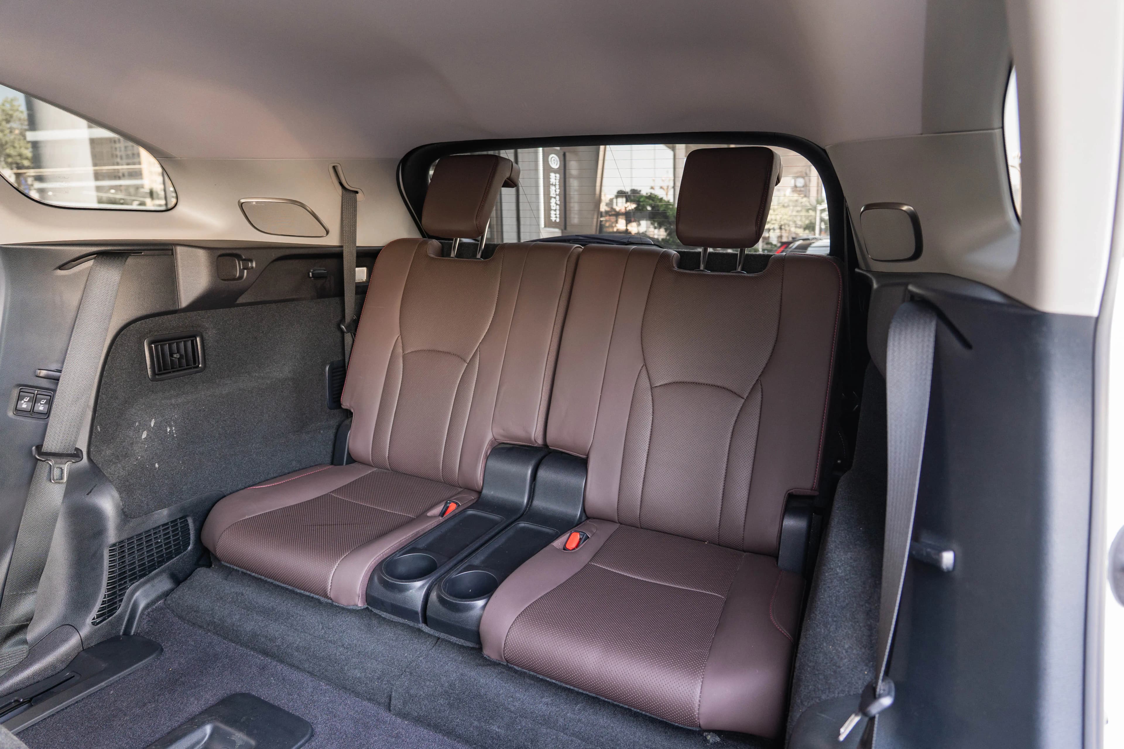 Lexus RX 2021 г. 136648 км. — фото 27