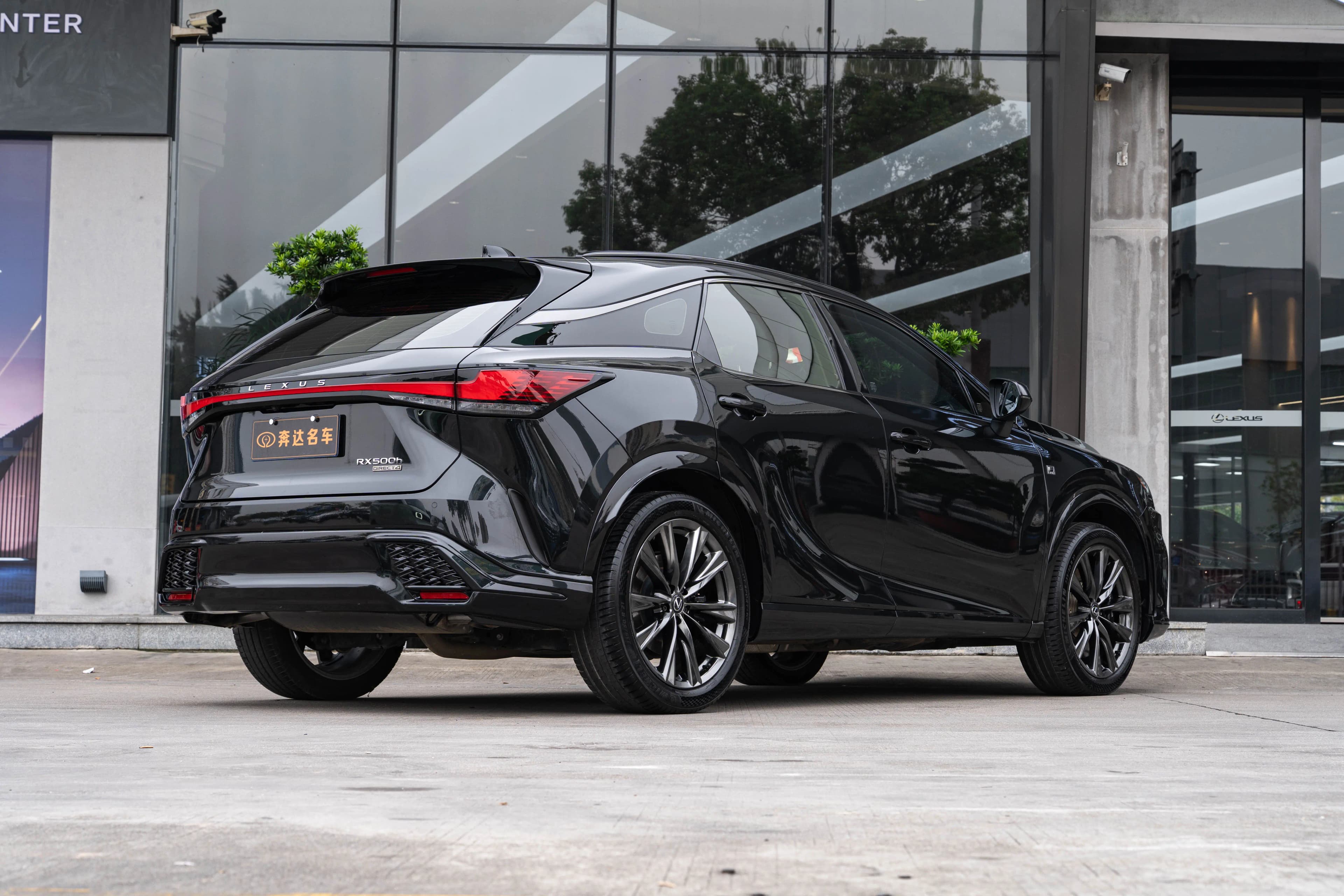 Lexus RX 2024 г. 25846 км. — фото 5