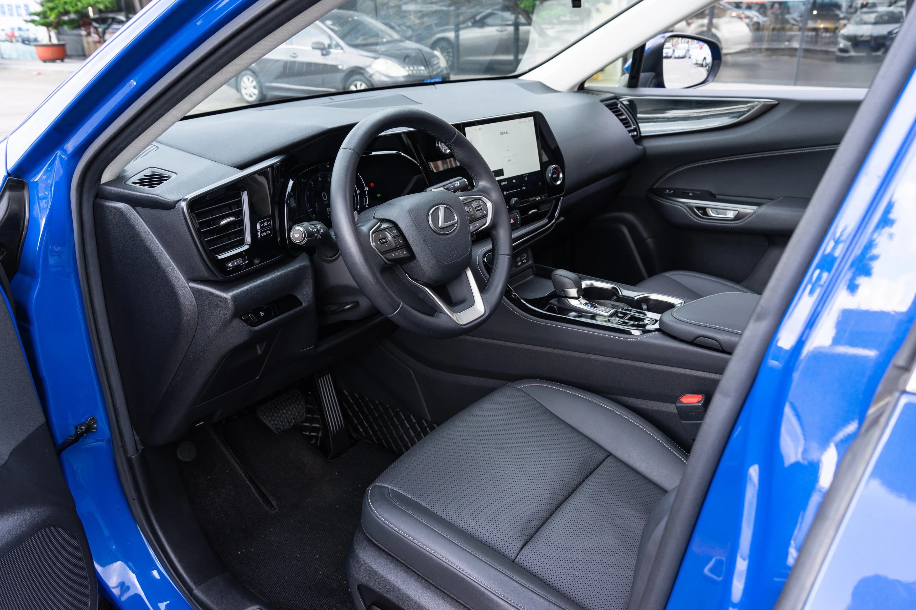 Lexus NX 2022 г. 13807 км. — фото 18
