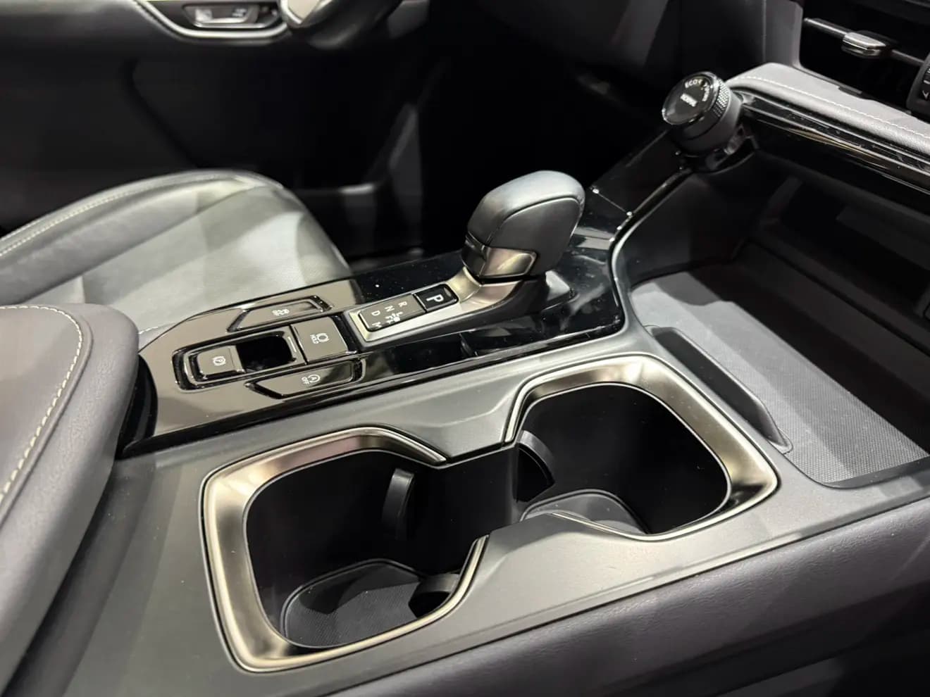 Lexus NX 2023 г. 39010 км. — фото 11
