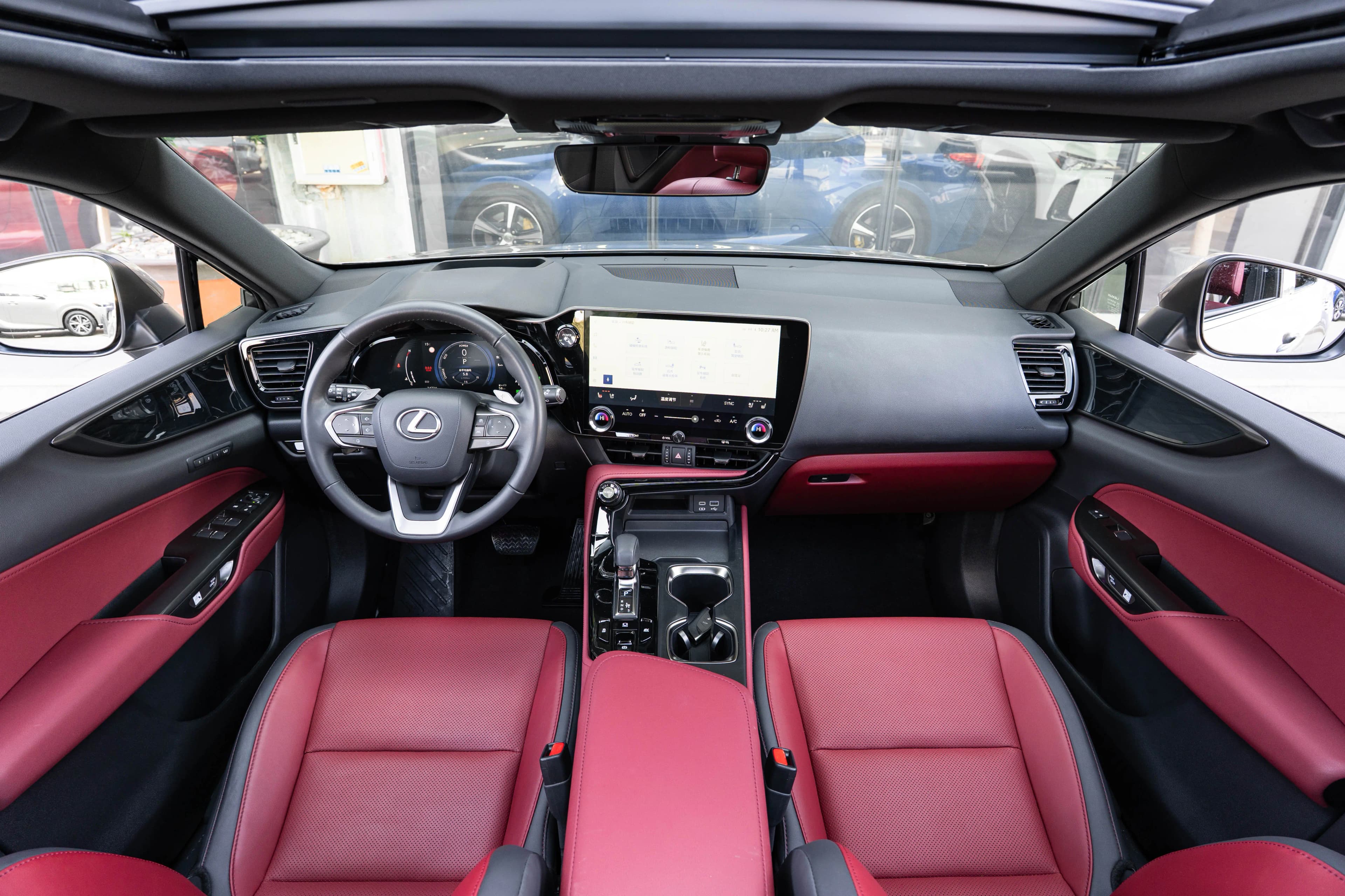 Lexus NX 2023 г. 24712 км. — фото 16