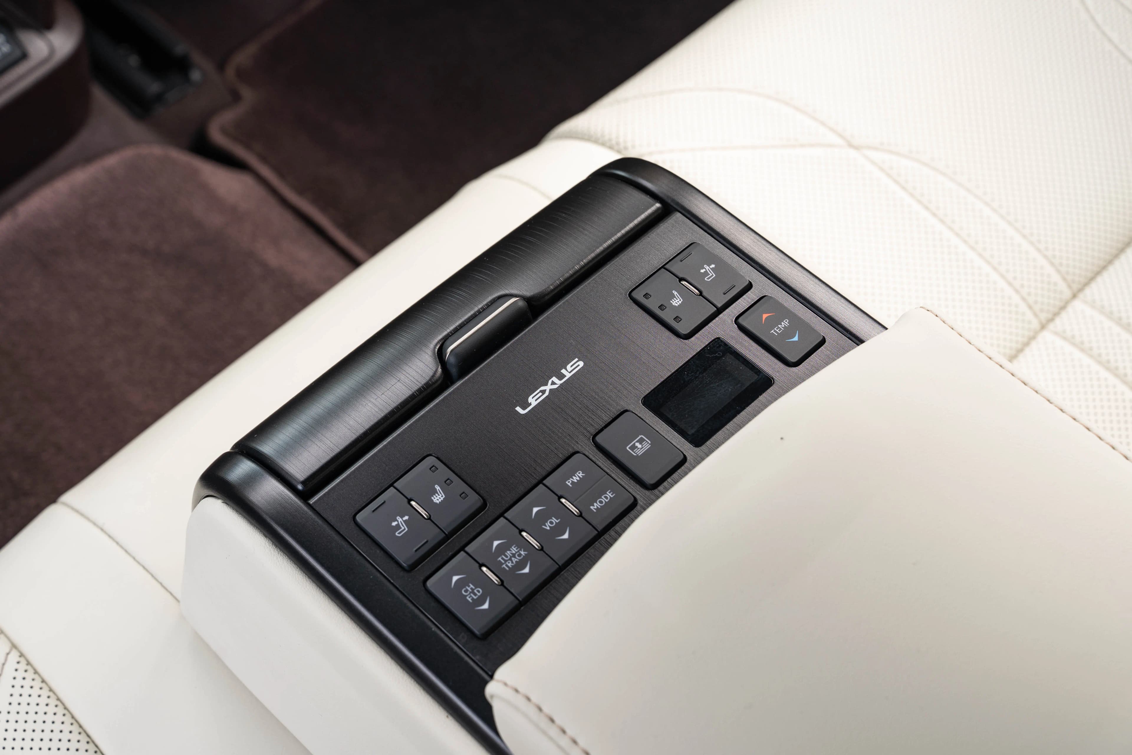 Lexus ES 2021 г. 45845 км. — фото 6