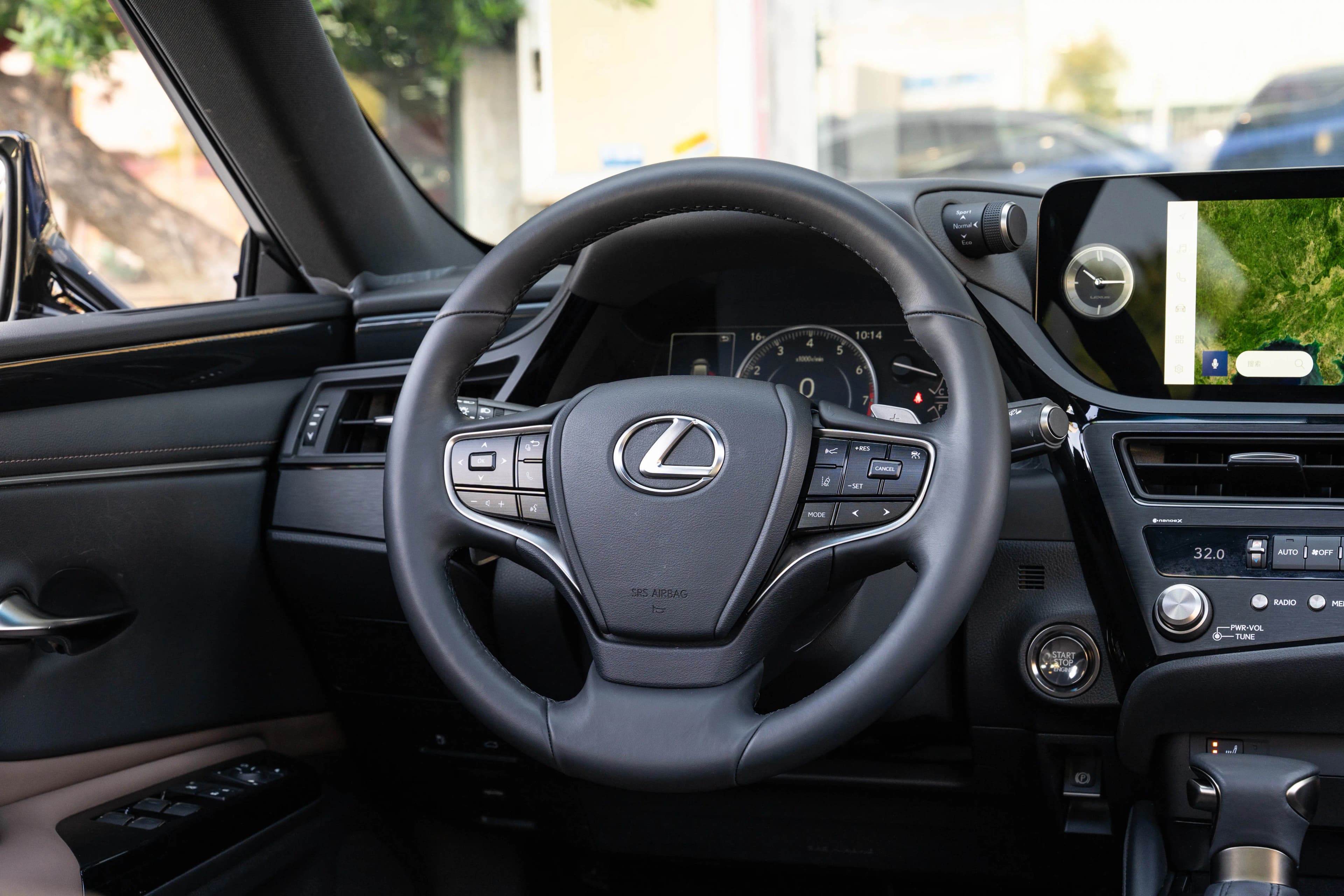 Lexus ES 2024 г. 23647 км. — фото 14