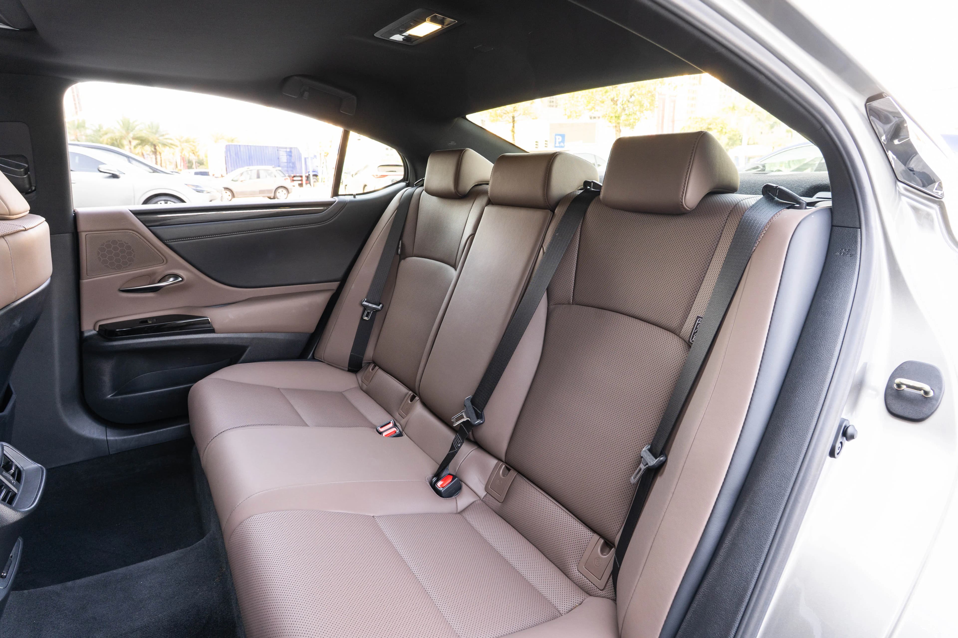 Lexus ES 2024 г. 23647 км. — фото 19