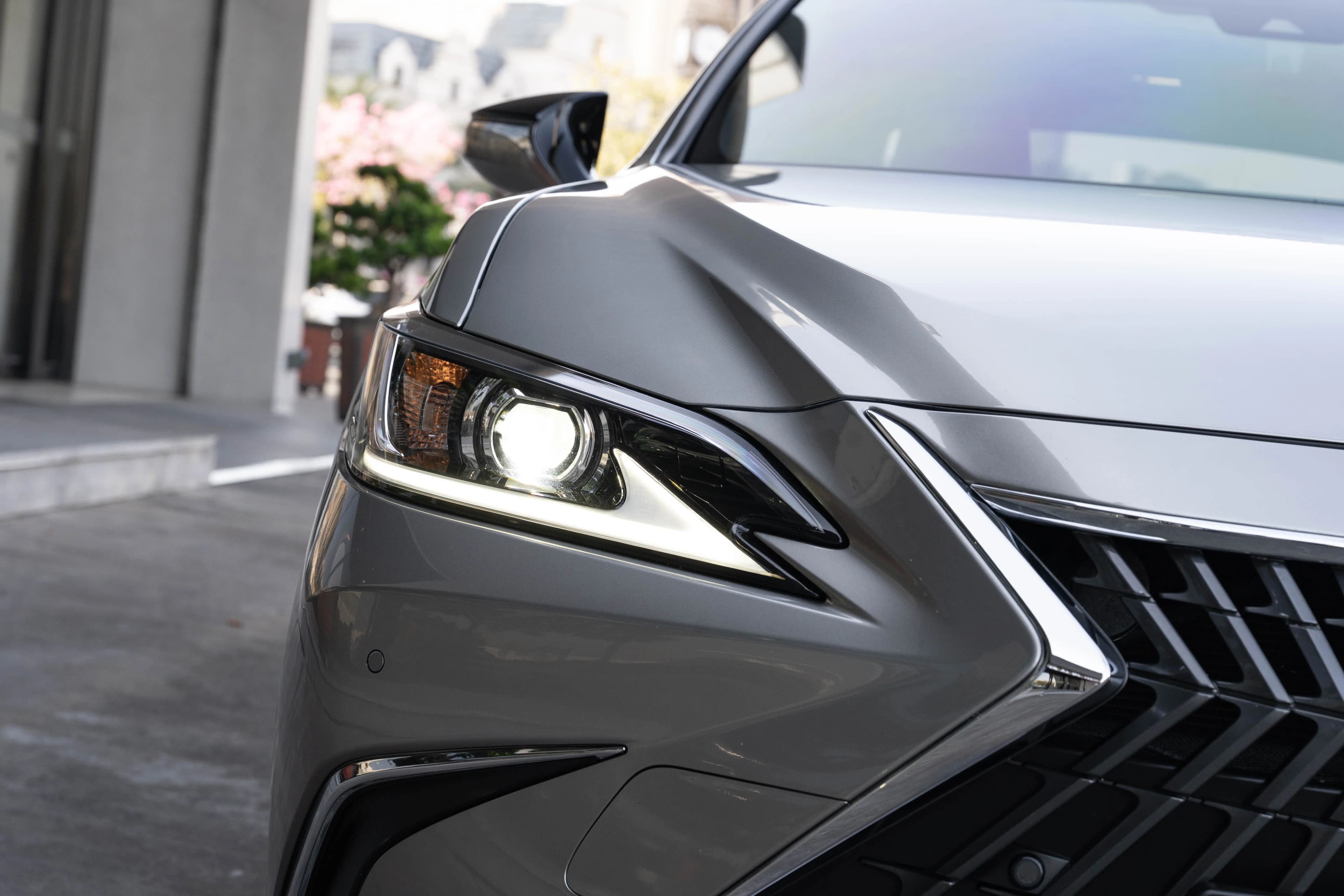 Lexus ES 2024 г. 27300 км. — фото 6