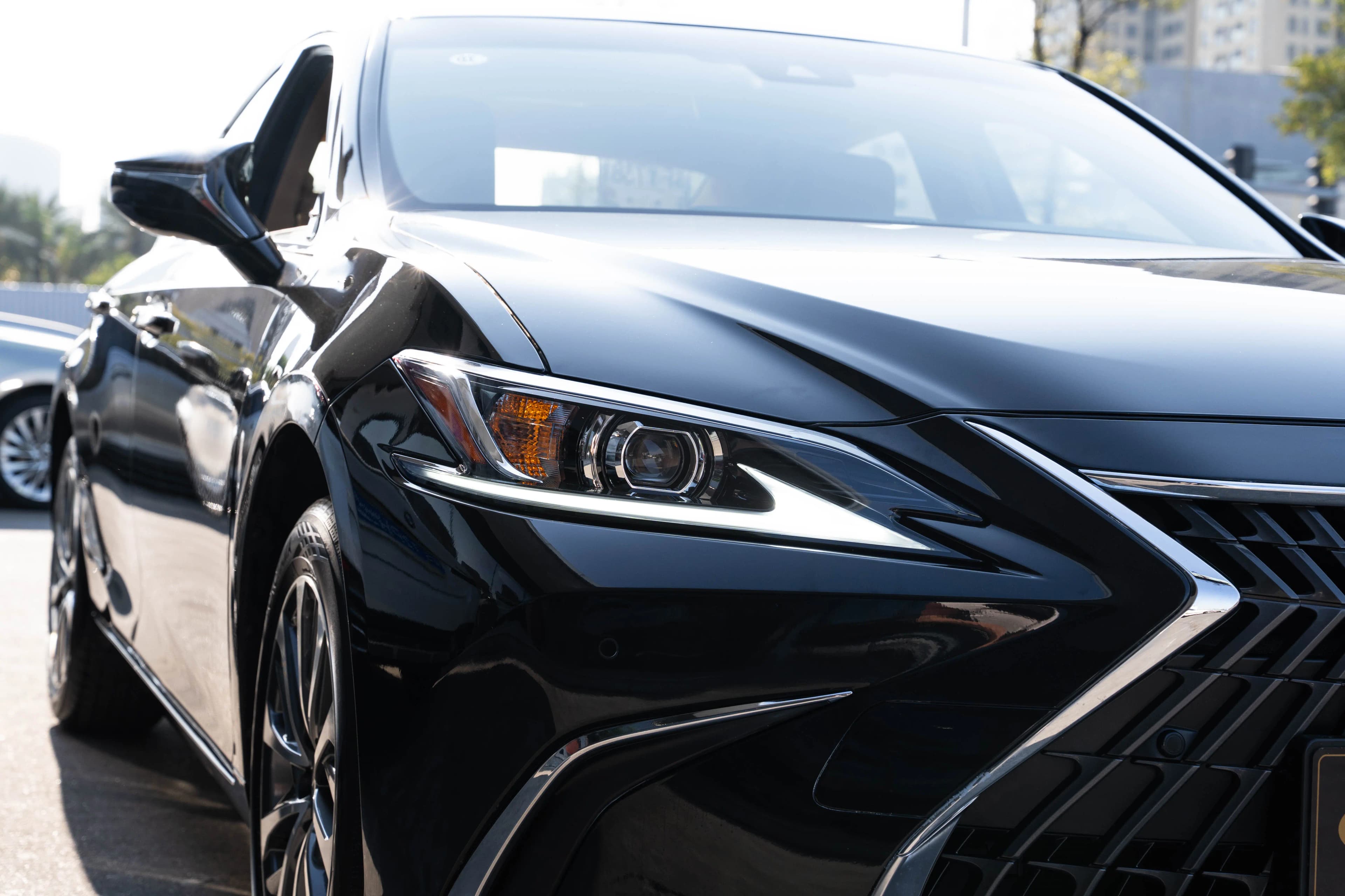 Lexus ES 2024 г. 16000 км. — фото 7