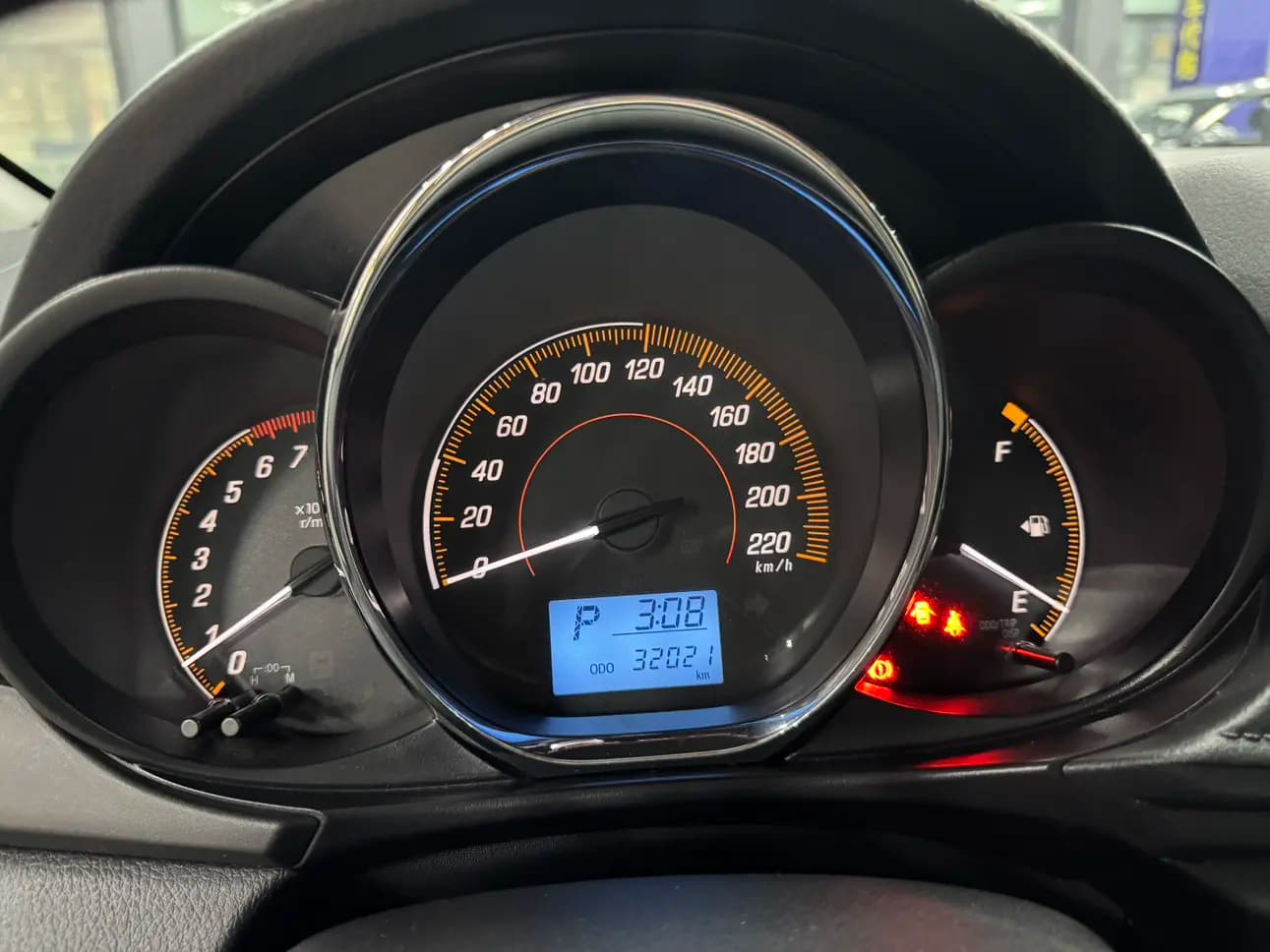 Toyota Yaris L 2021 г. 32017 км. — фото 21