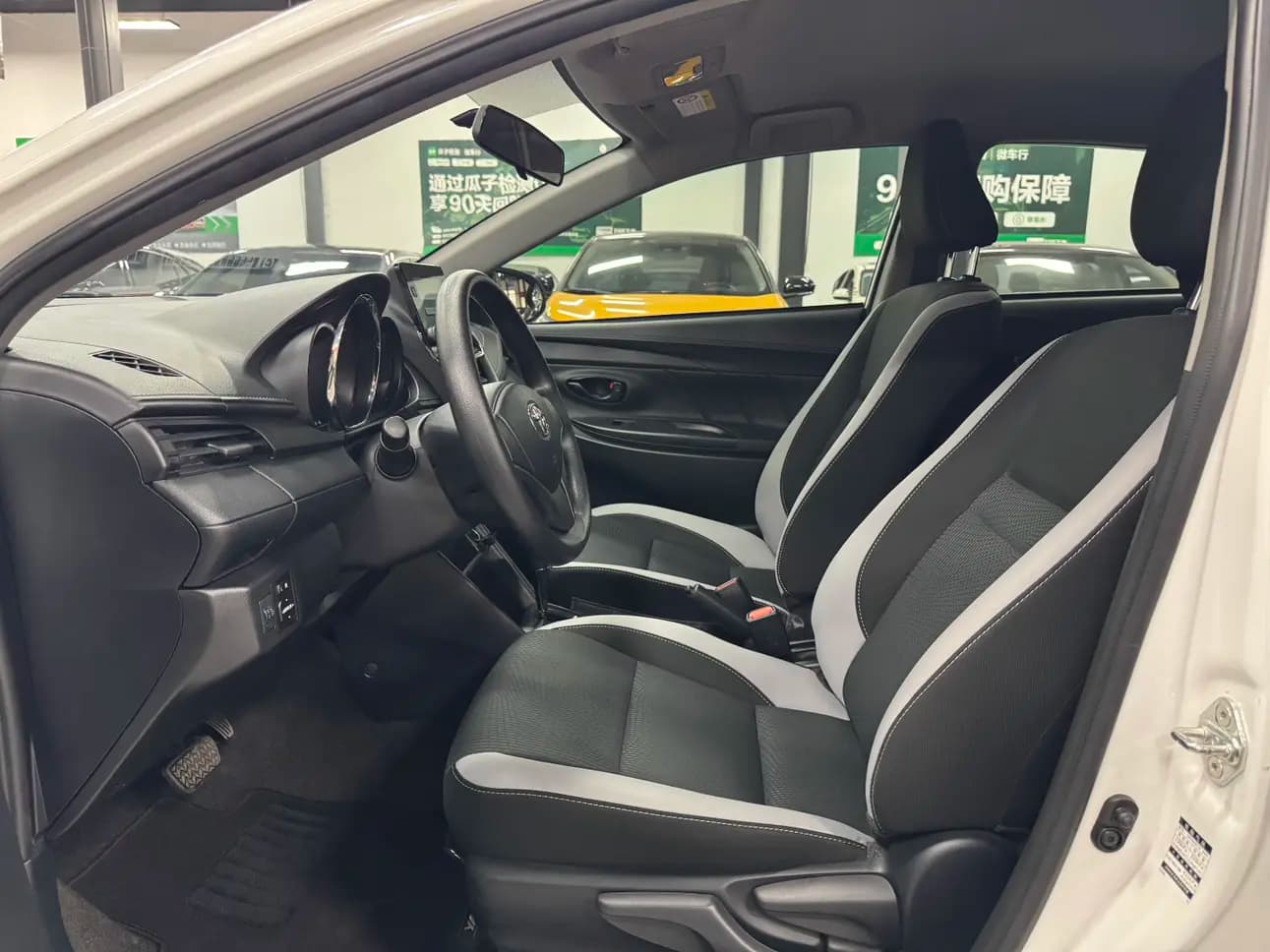 Toyota Yaris L 2021 г. 32017 км. — фото 27