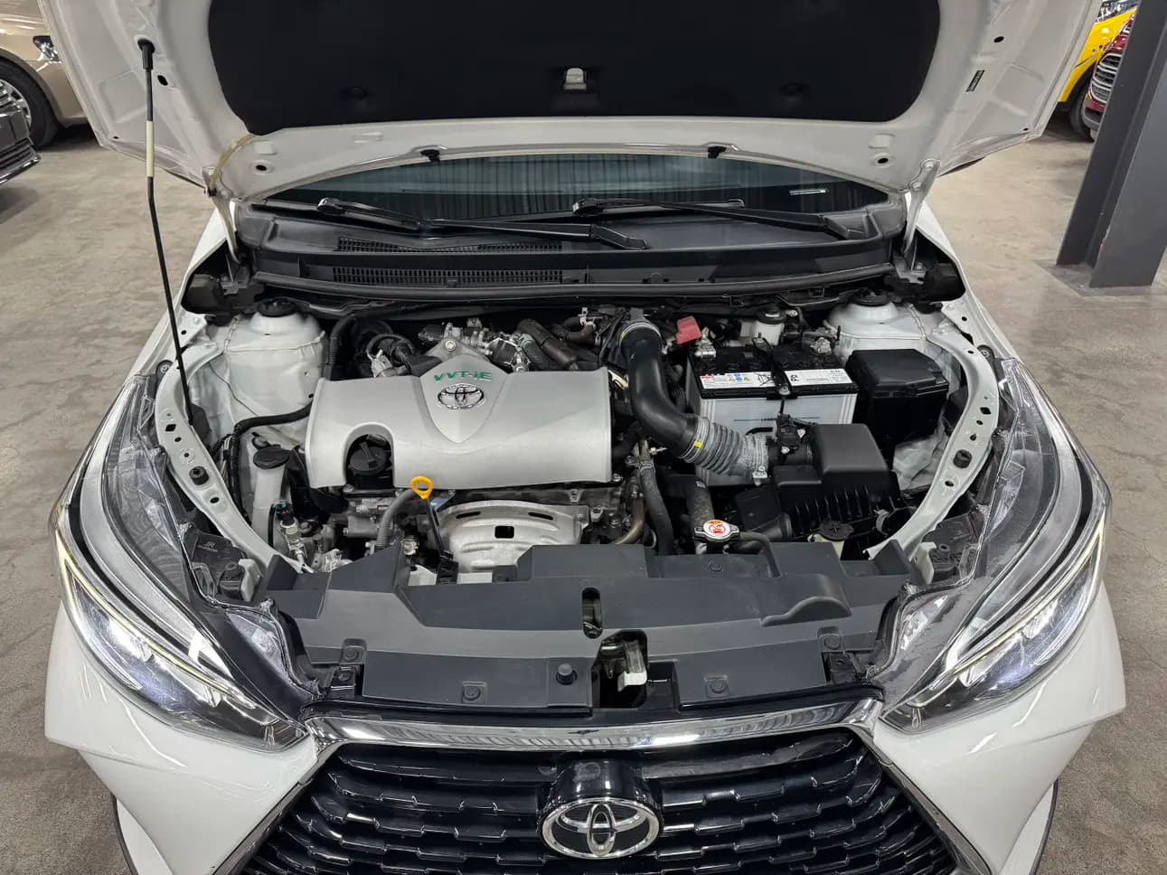 Toyota Yaris L 2021 г. 32017 км. — фото 7