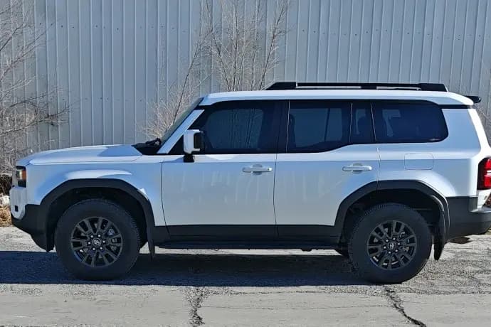 Toyota Prado 2024 г. 25059 км. — фото 3