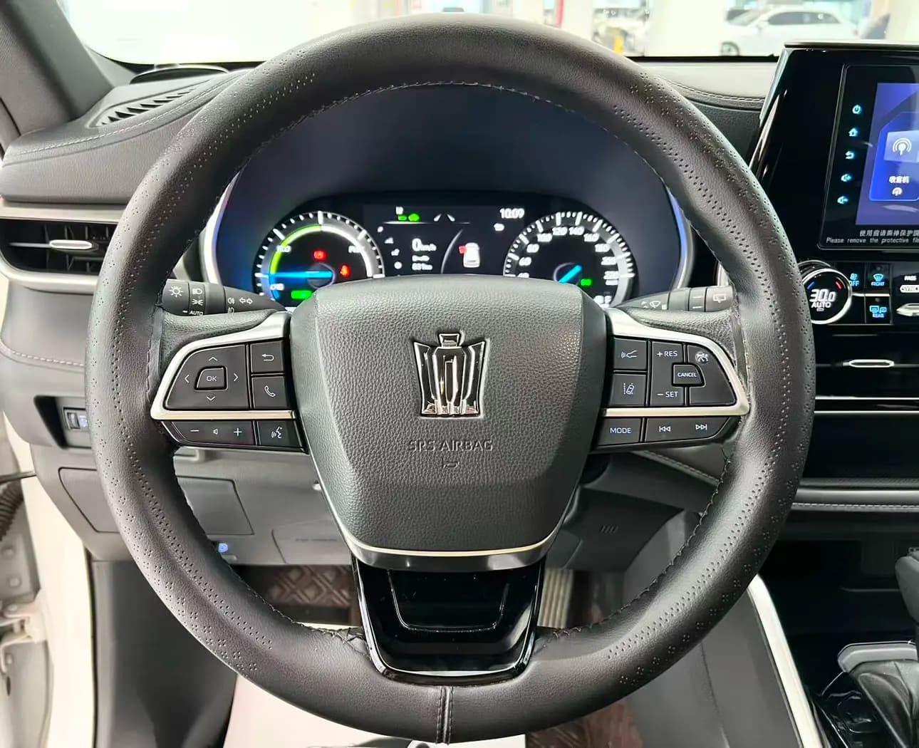 Toyota Crown Kluger 2023 г. 63000 км. — фото 27