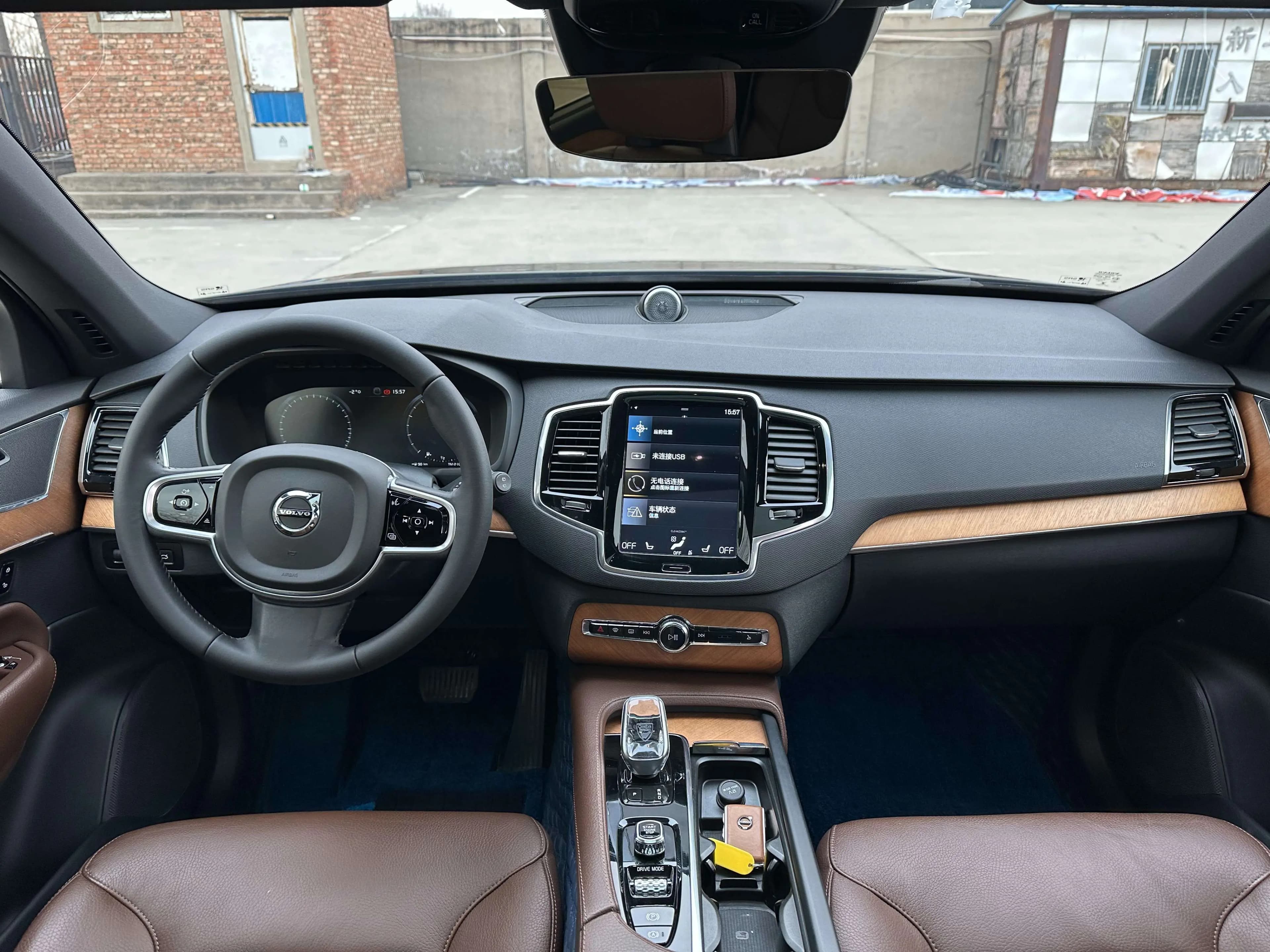 Volvo XC90 2021 г. 118075 км. — фото 13