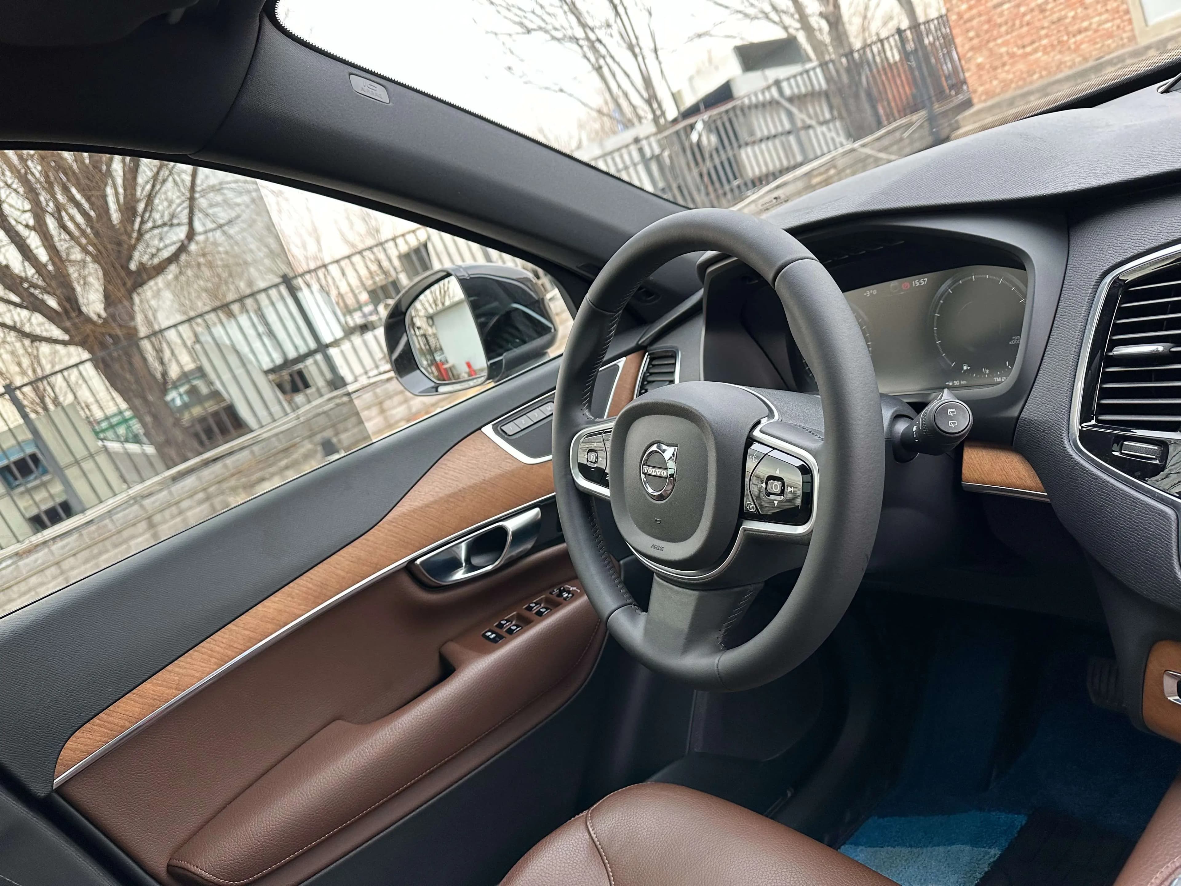 Volvo XC90 2021 г. 118075 км. — фото 20