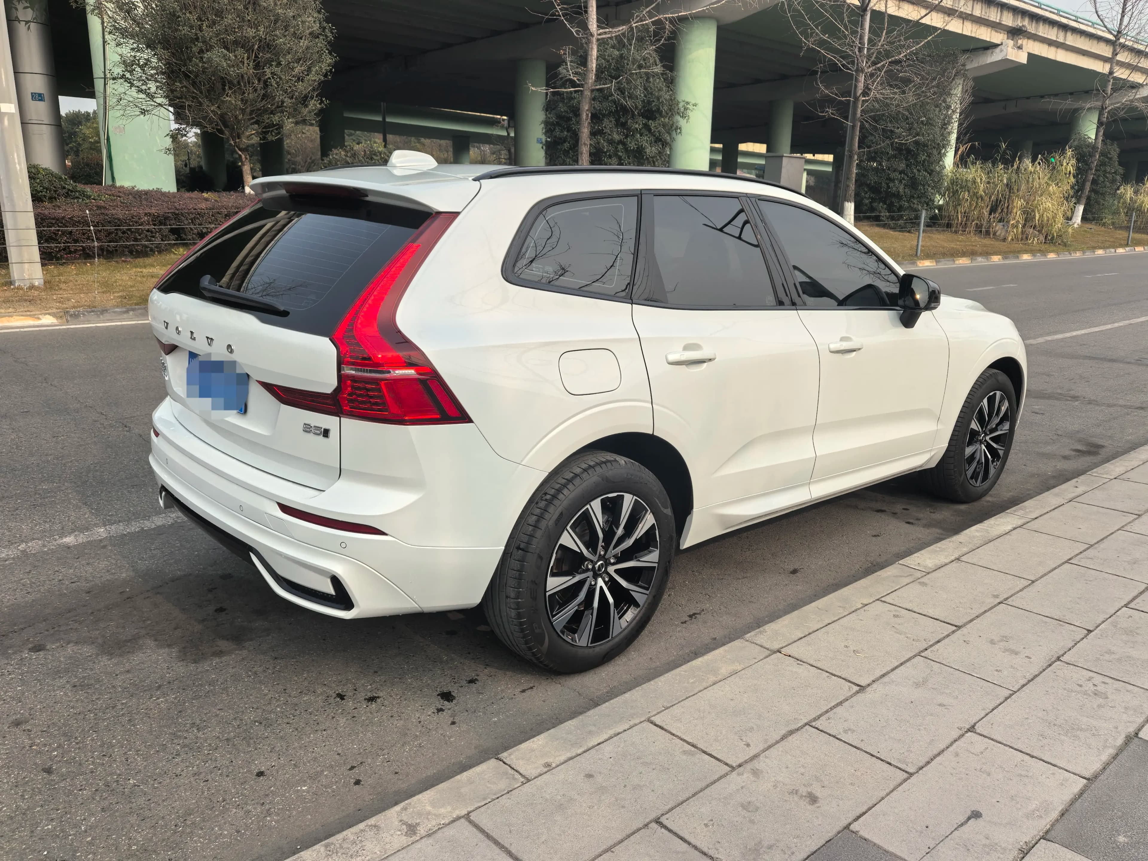 Volvo XC60 2024 г. 15020 км. — фото 6