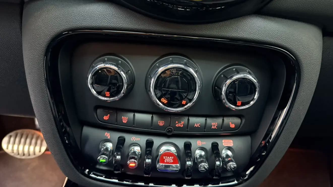 MINI JCW CLUBMAN 2021 г. 16119 км. — фото 14